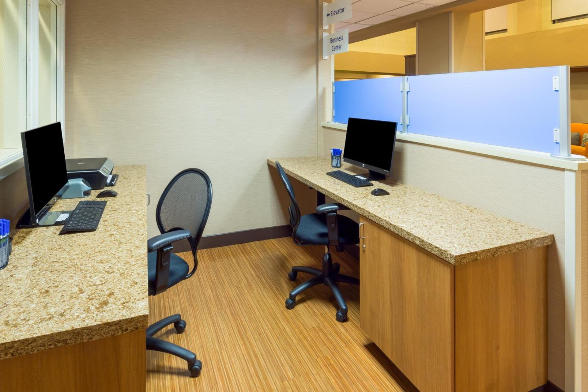 Holiday Inn Express Hotel and Suites - Henderson by IHG photo 14