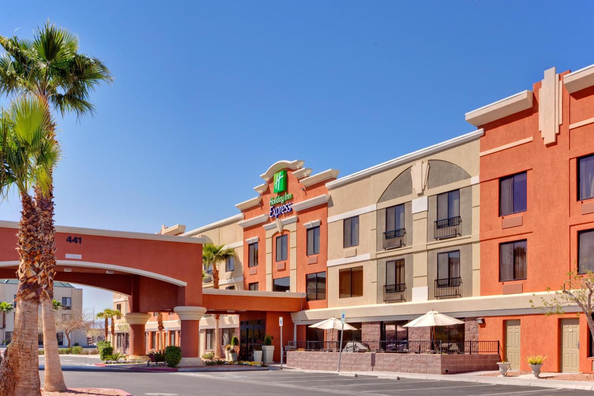 Holiday Inn Express Hotel and Suites - Henderson by IHG photo 1