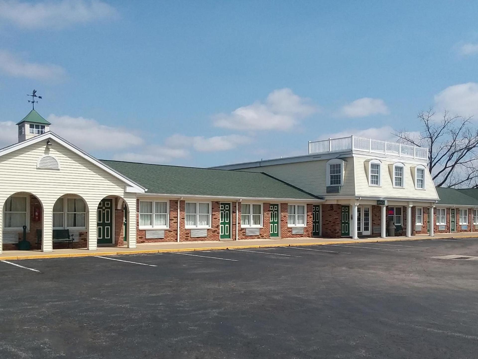 Walton Inn photo 1