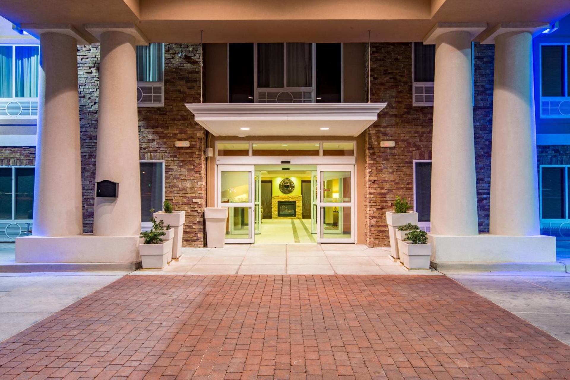 Holiday Inn Express Hotel & Suites Hobbs by IHG photo 6