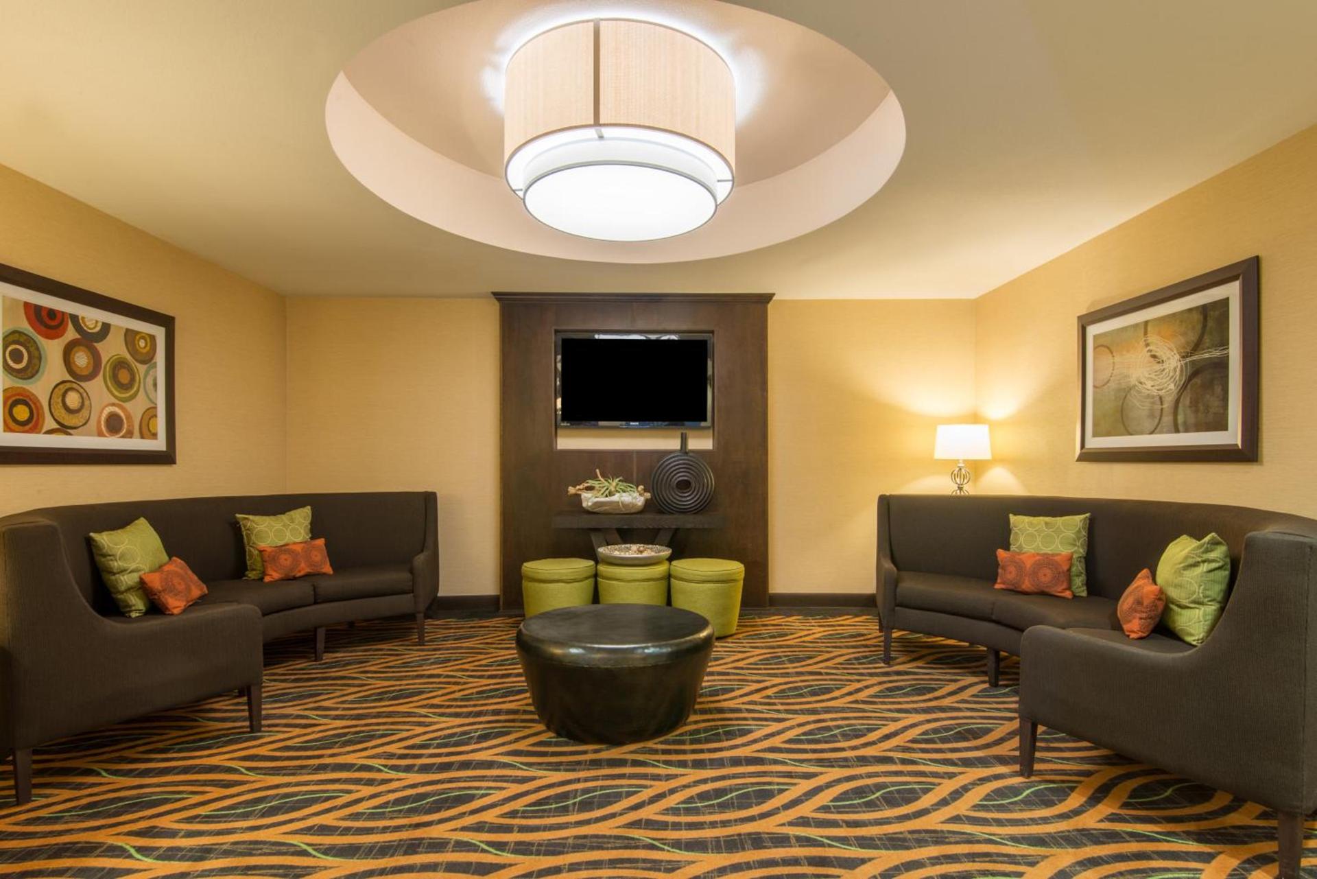 Holiday Inn Express Hotel & Suites Hobbs by IHG photo 9