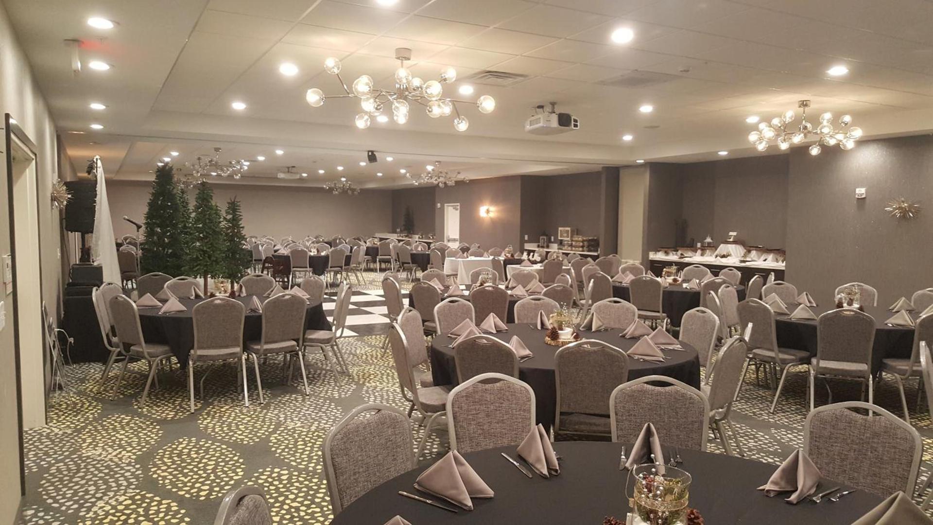 Holiday Inn & Suites Decatur-Forsyth by IHG photo 53