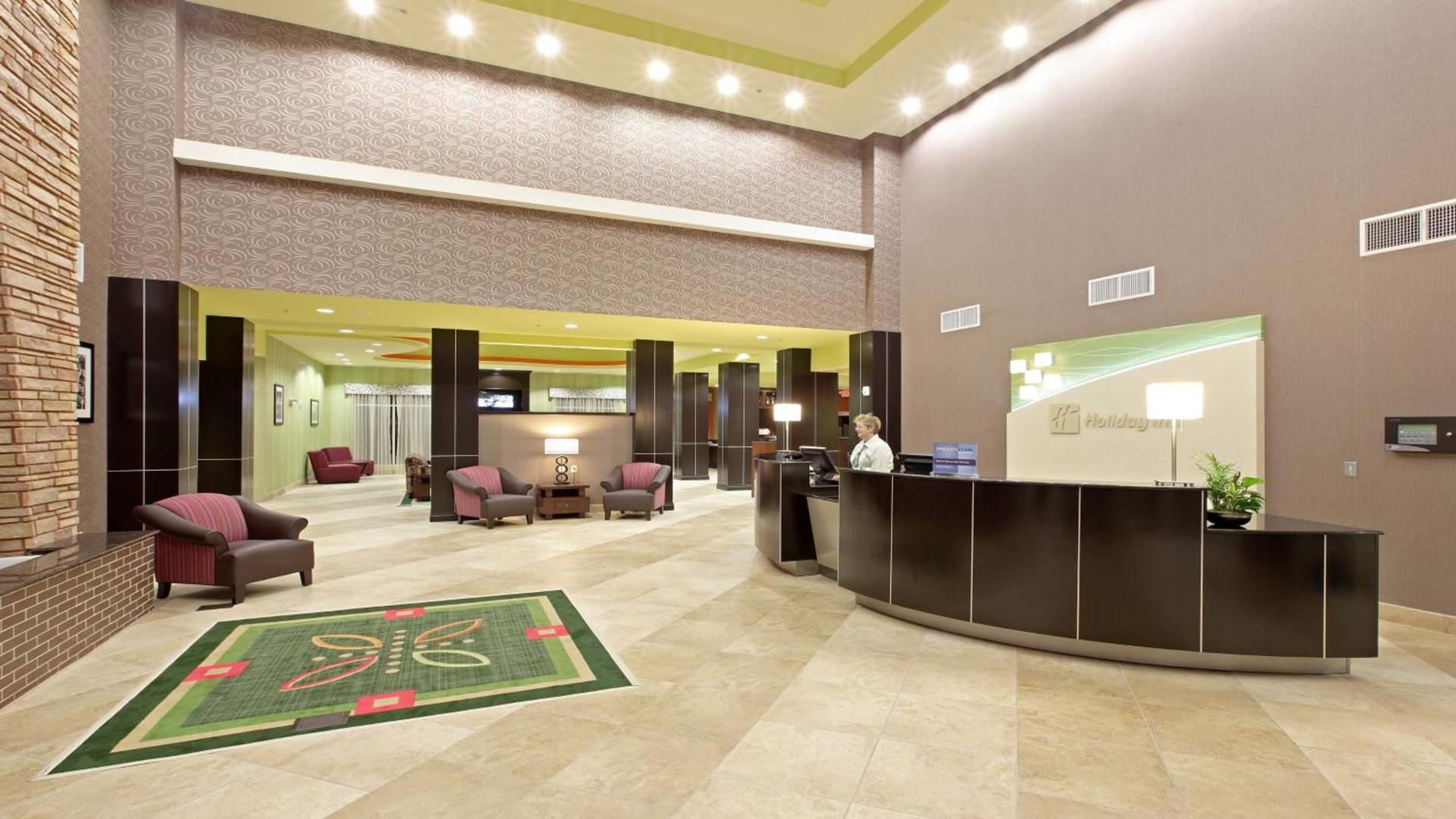Holiday Inn Garland by IHG photo 14