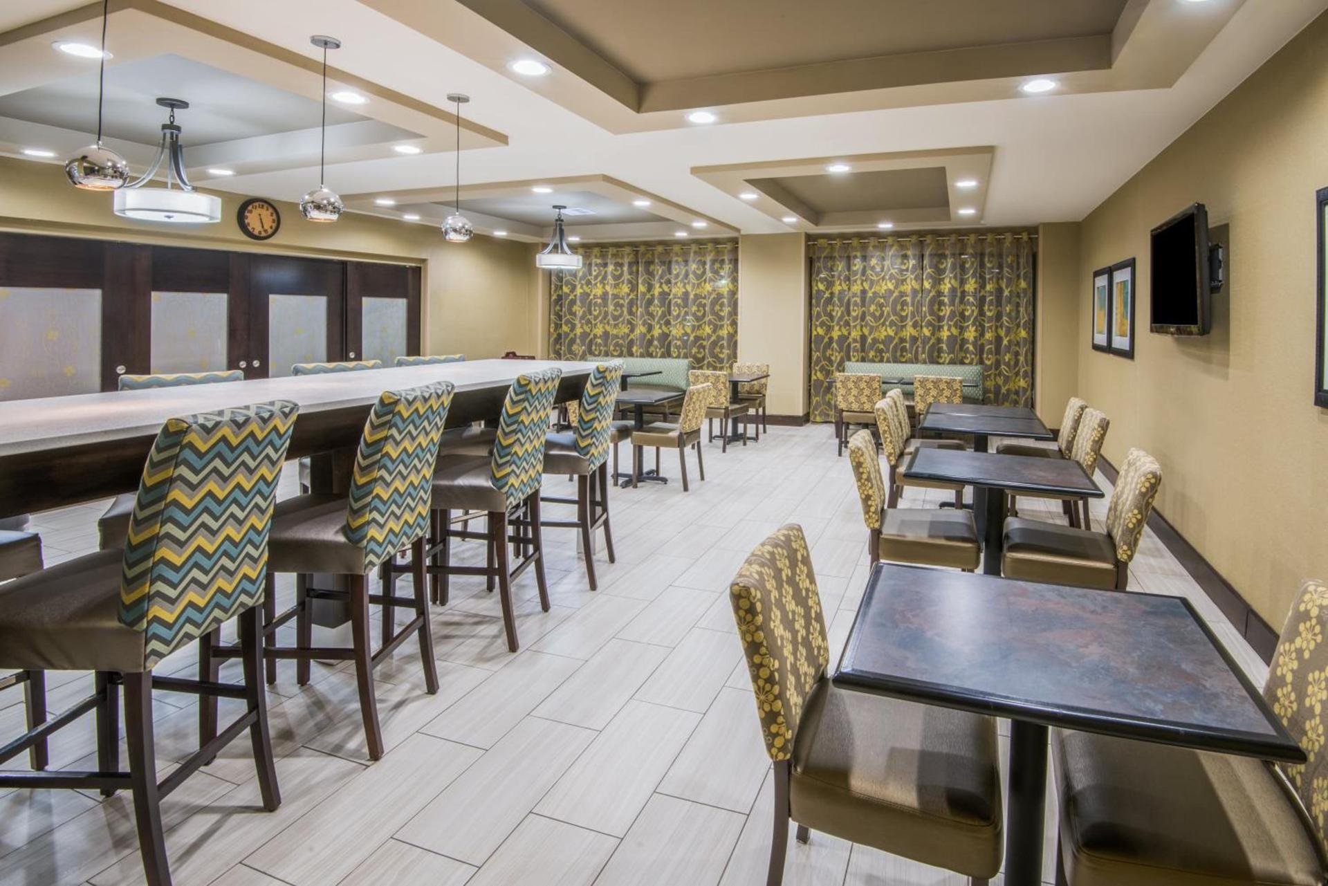 Holiday Inn Express Hotel & Suites Ashland by IHG photo 30