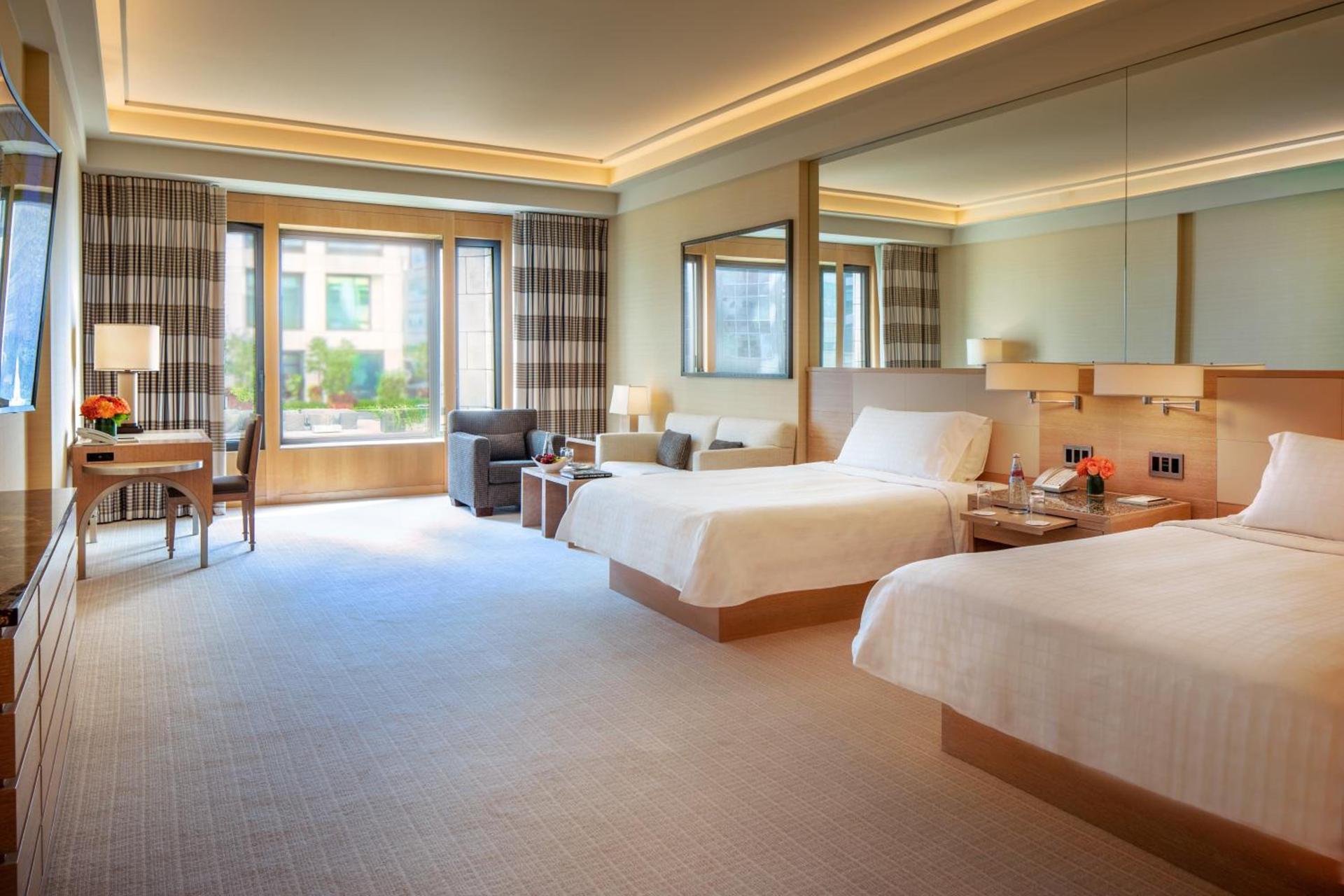 Four Seasons Hotel New York photo 2