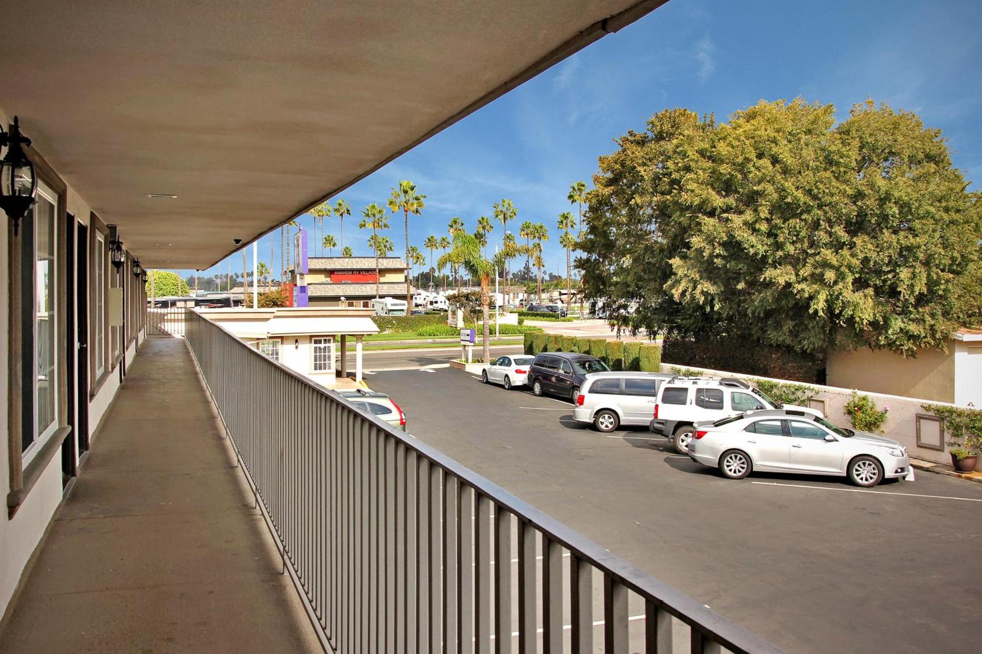 Hotel 414 Anaheim photo 26