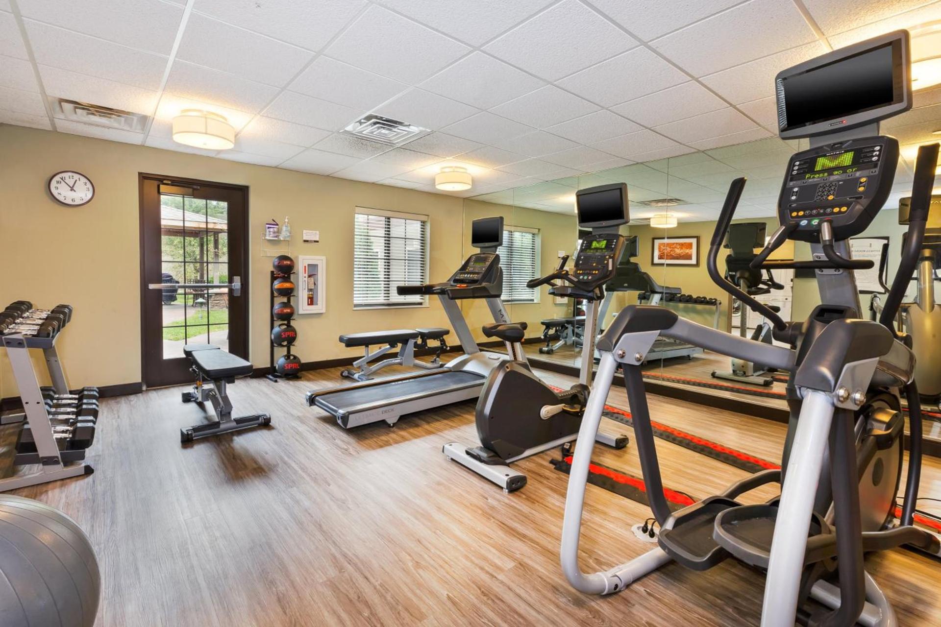 Staybridge Suites Kalamazoo by IHG photo 41