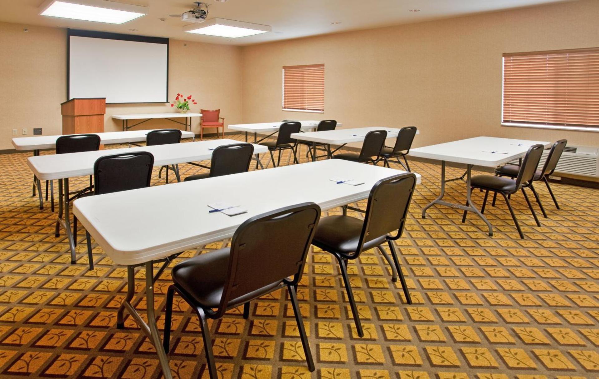 Candlewood Suites Springfield by IHG photo 13