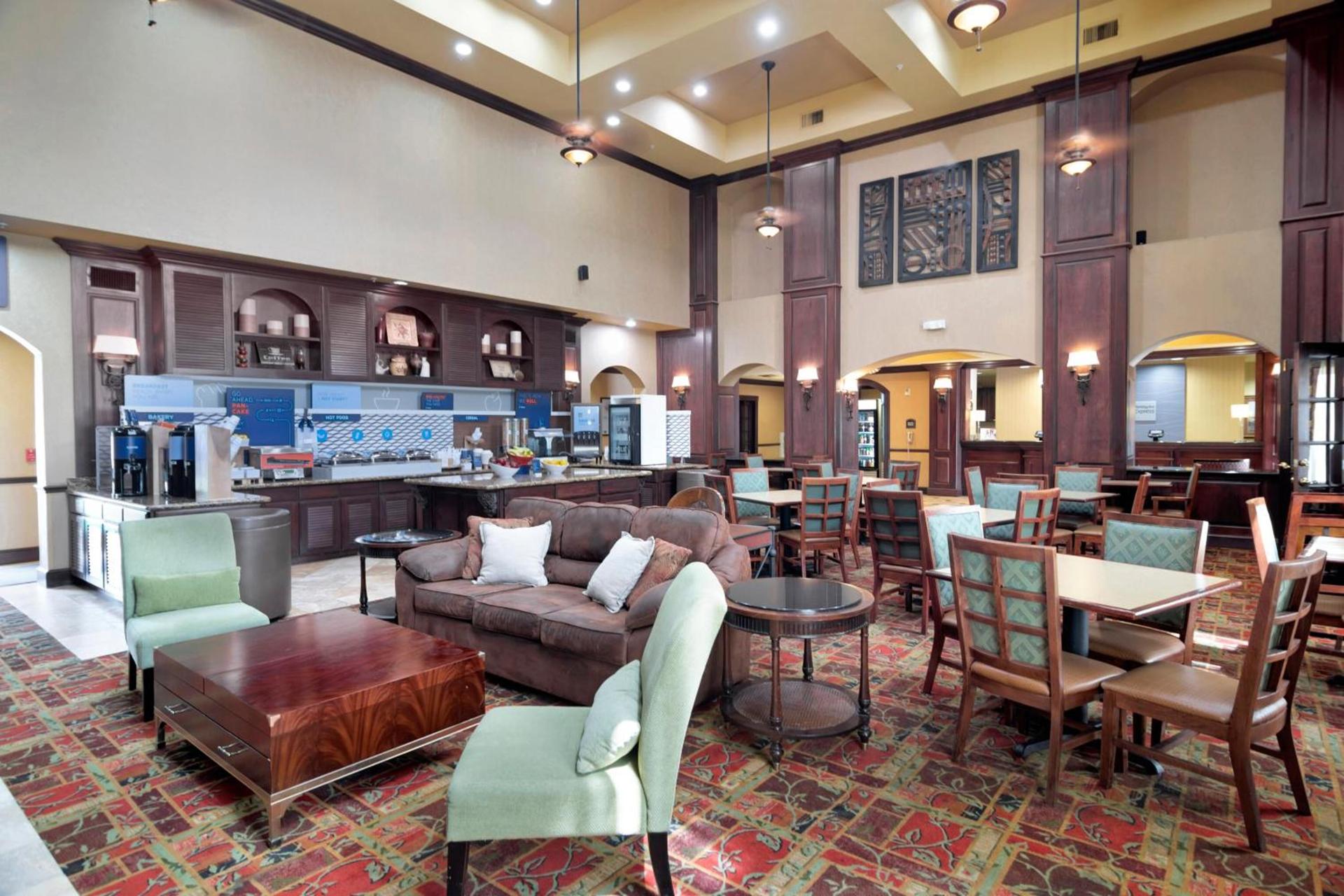 Holiday Inn Express Hotel & Suites DFW West - Hurst by IHG photo 6