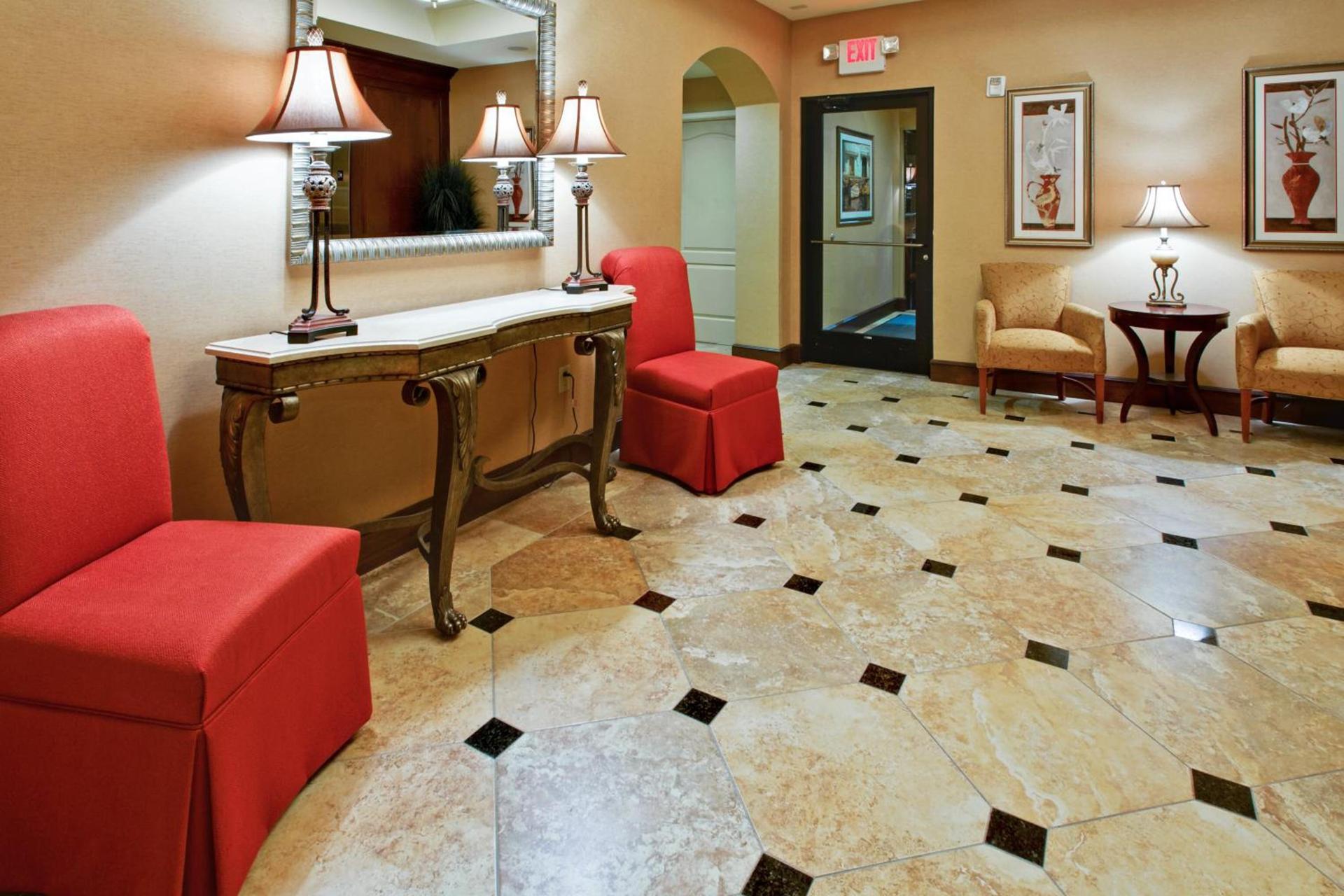 Holiday Inn Express Hotel & Suites DFW West - Hurst by IHG photo 7