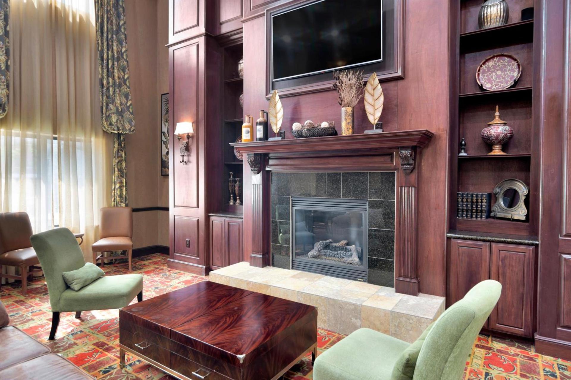 Holiday Inn Express Hotel & Suites DFW West - Hurst by IHG photo 10