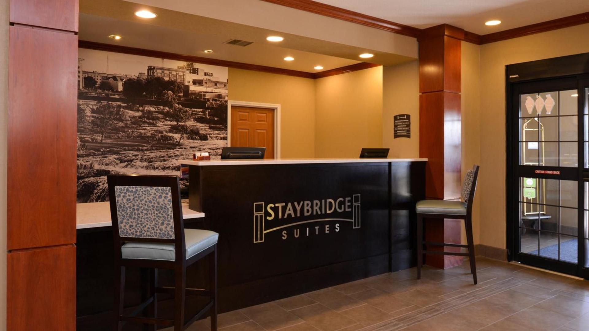 Staybridge Suites Sioux Falls at Empire Mall by IHG photo 14