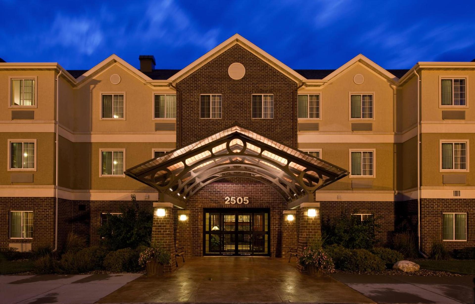 Staybridge Suites Sioux Falls at Empire Mall by IHG photo 39