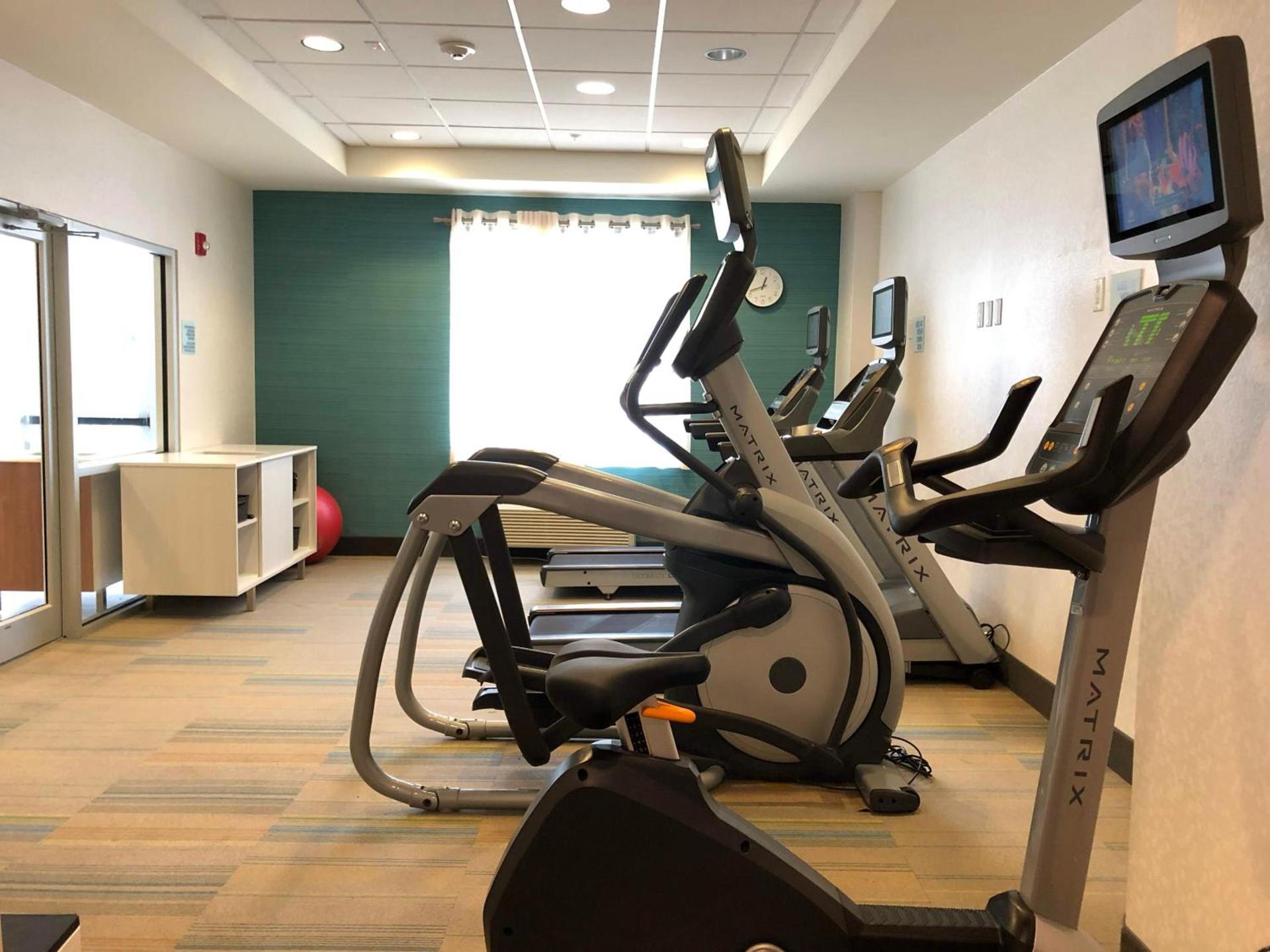 Holiday Inn Express Jacksonville Beach by IHG photo 29