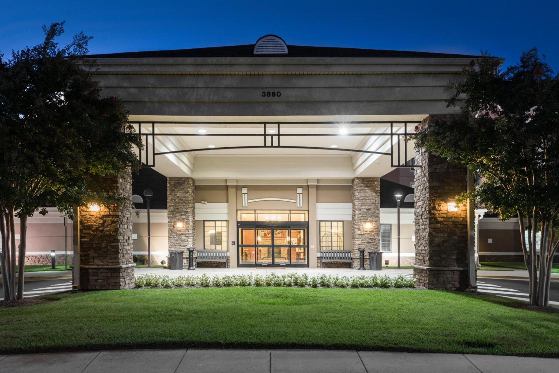 Staybridge Suites Chantilly Dulles Airport by IHG photo 21