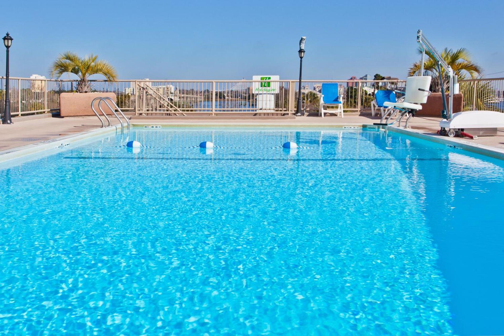 Holiday Inn Charleston-Riverview by IHG photo 14