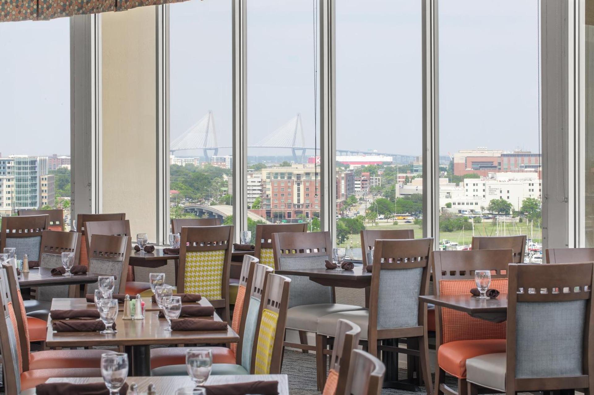 Holiday Inn Charleston-Riverview by IHG photo 35