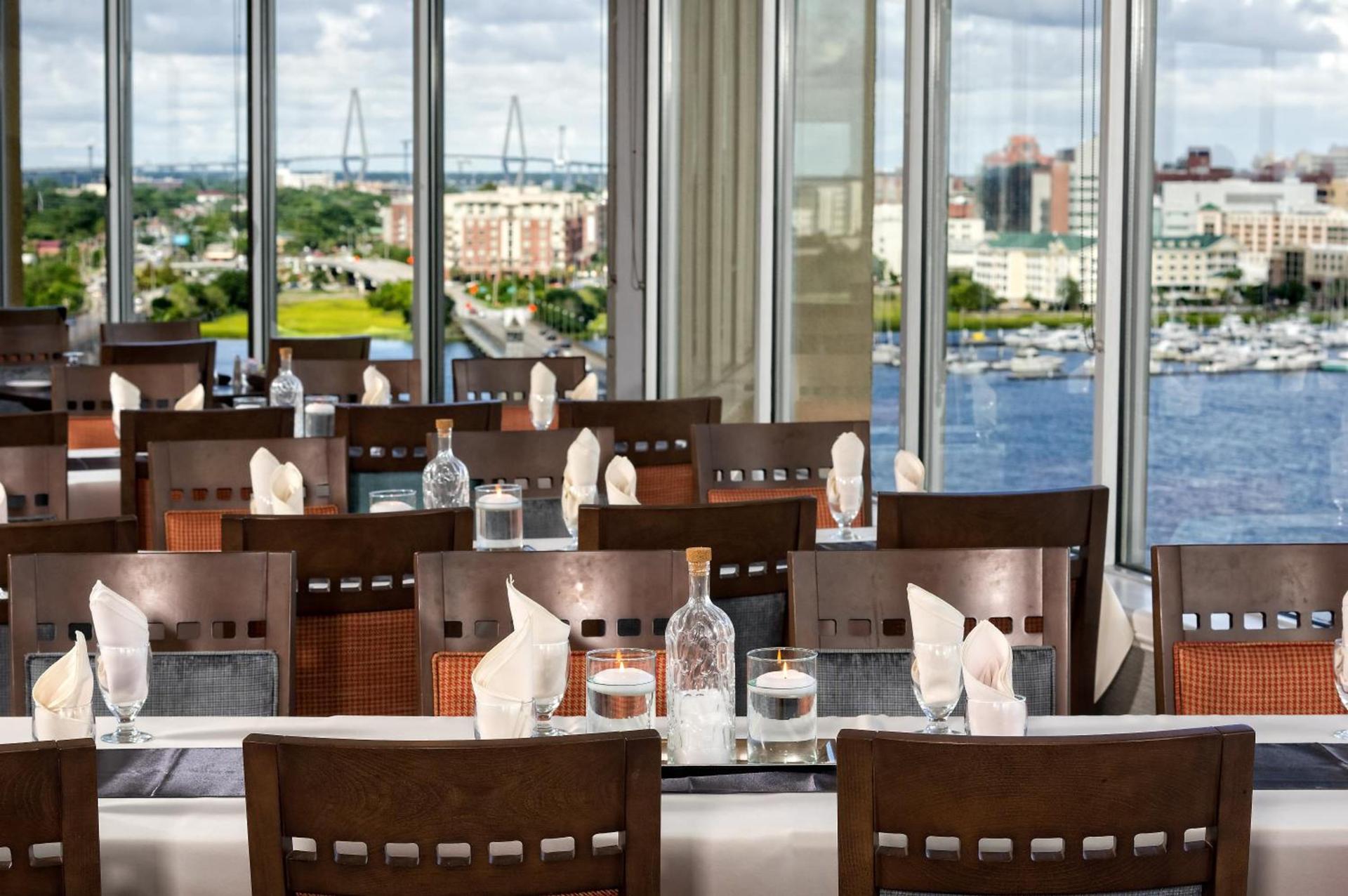 Holiday Inn Charleston-Riverview by IHG photo 37