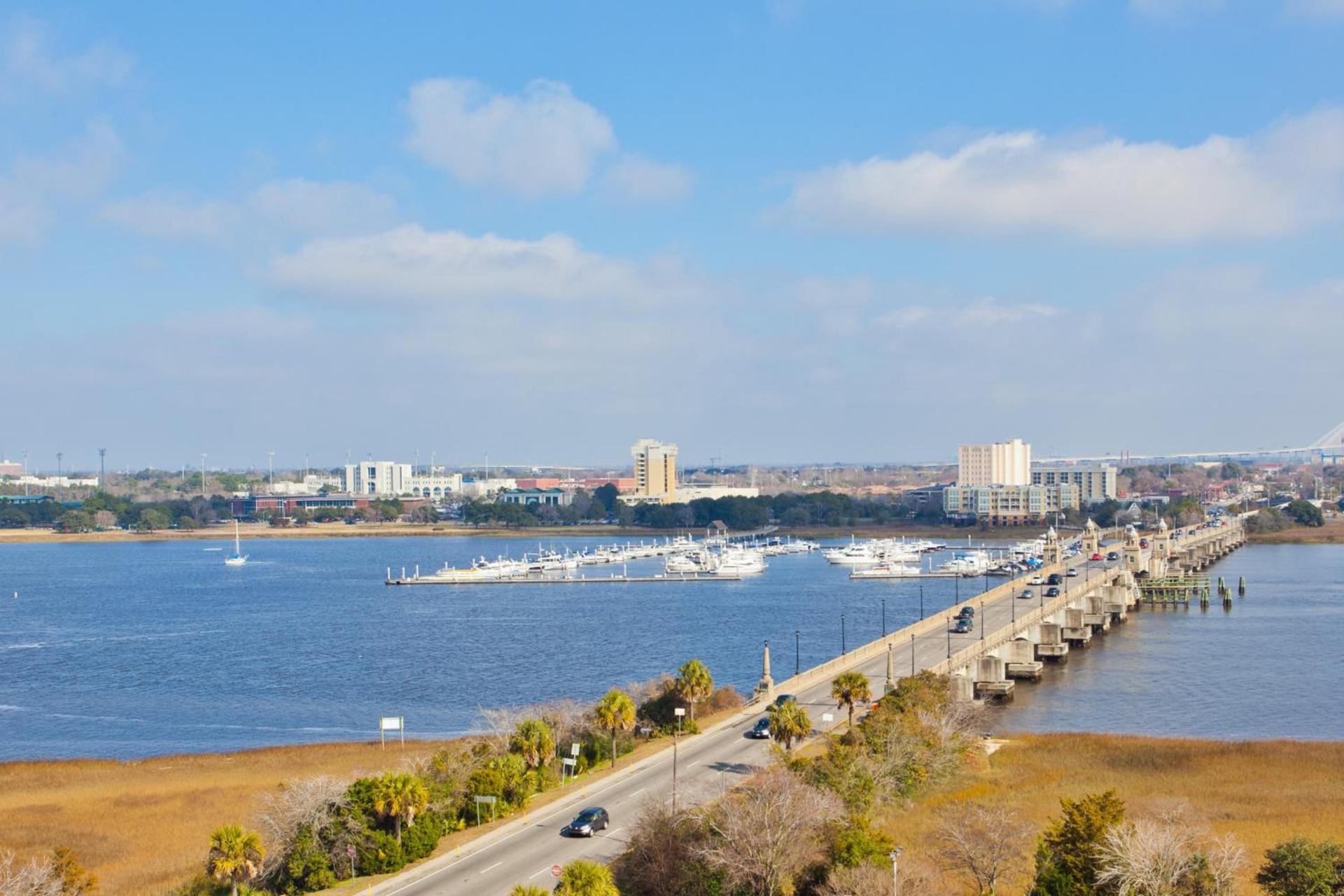 Holiday Inn Charleston-Riverview by IHG photo 33