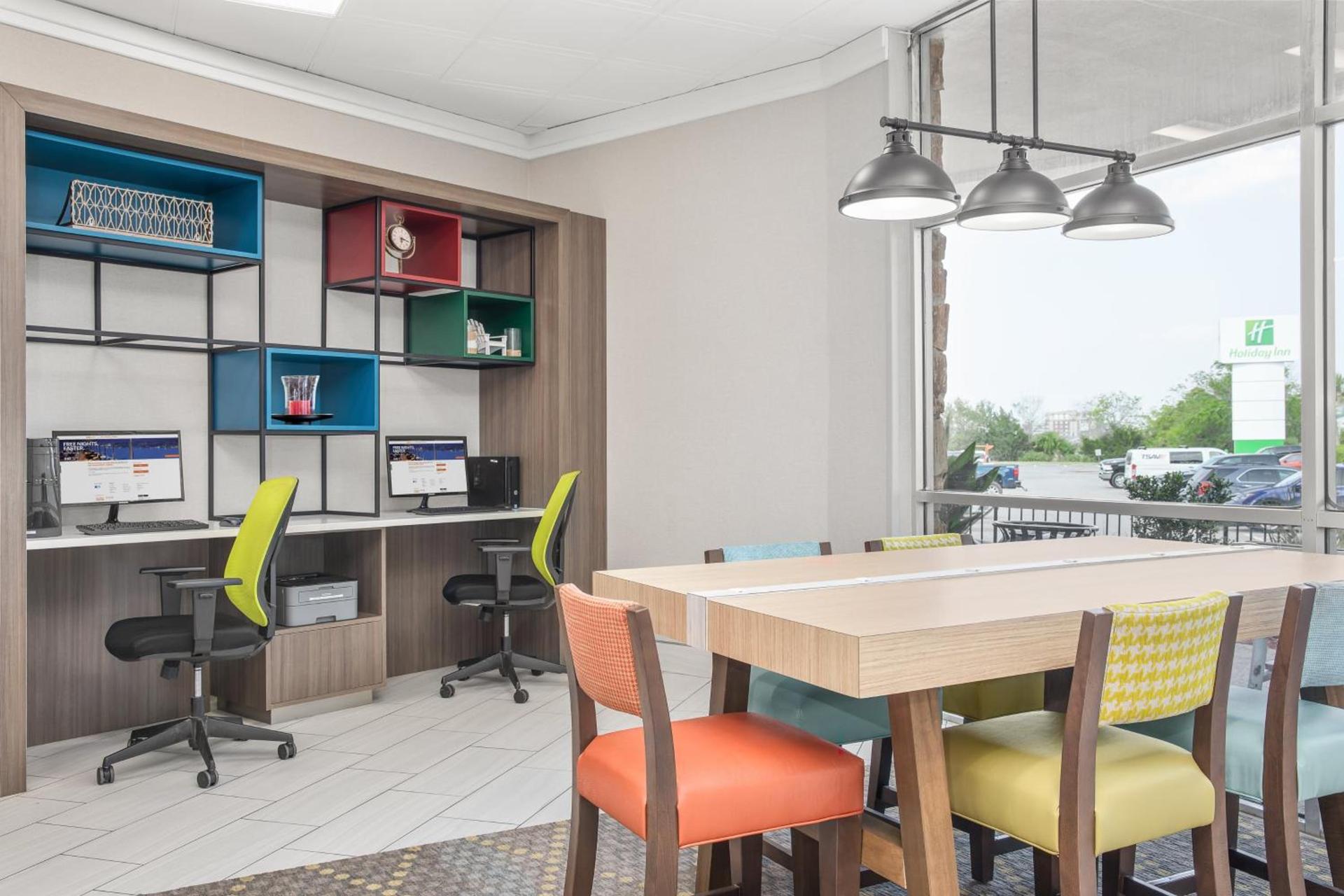 Holiday Inn Charleston-Riverview by IHG photo 7