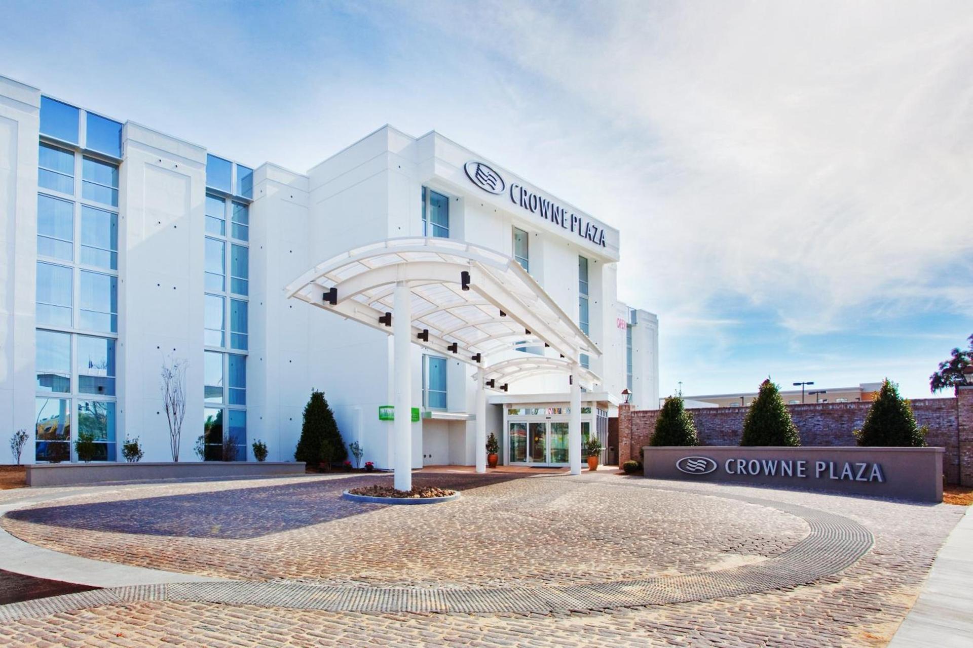 Crowne Plaza Charleston by IHG photo 49