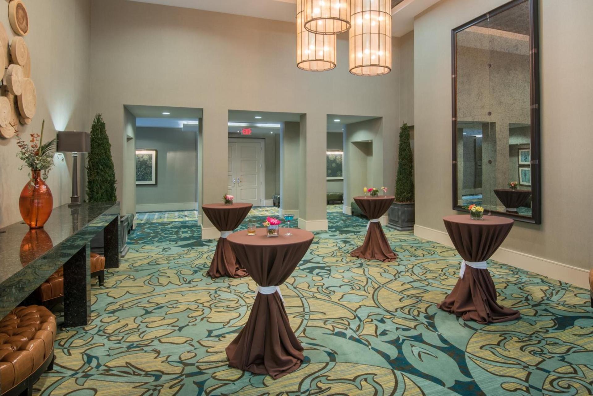 Crowne Plaza Charleston by IHG photo 14