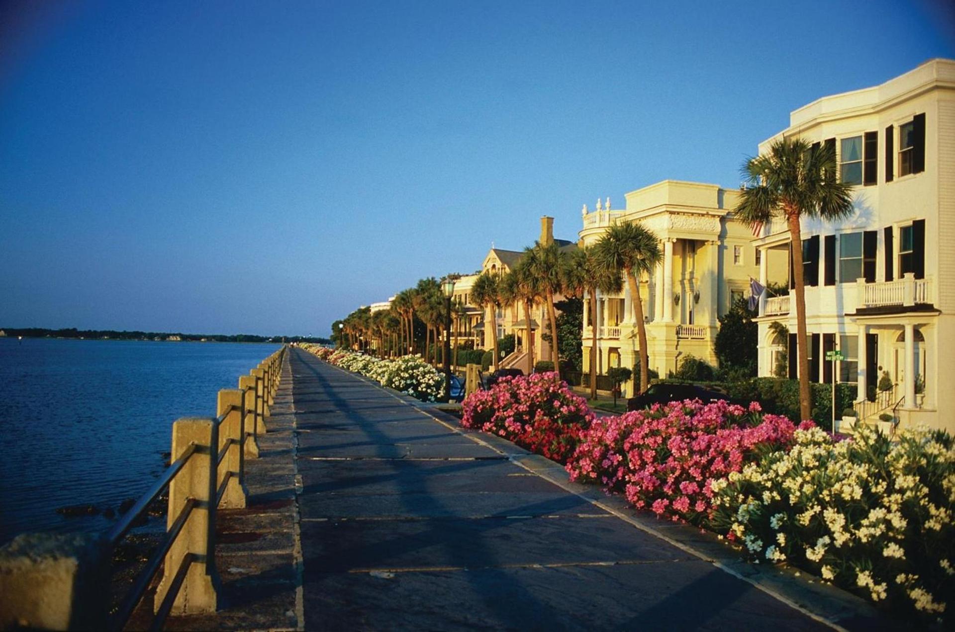 Crowne Plaza Charleston by IHG photo 13