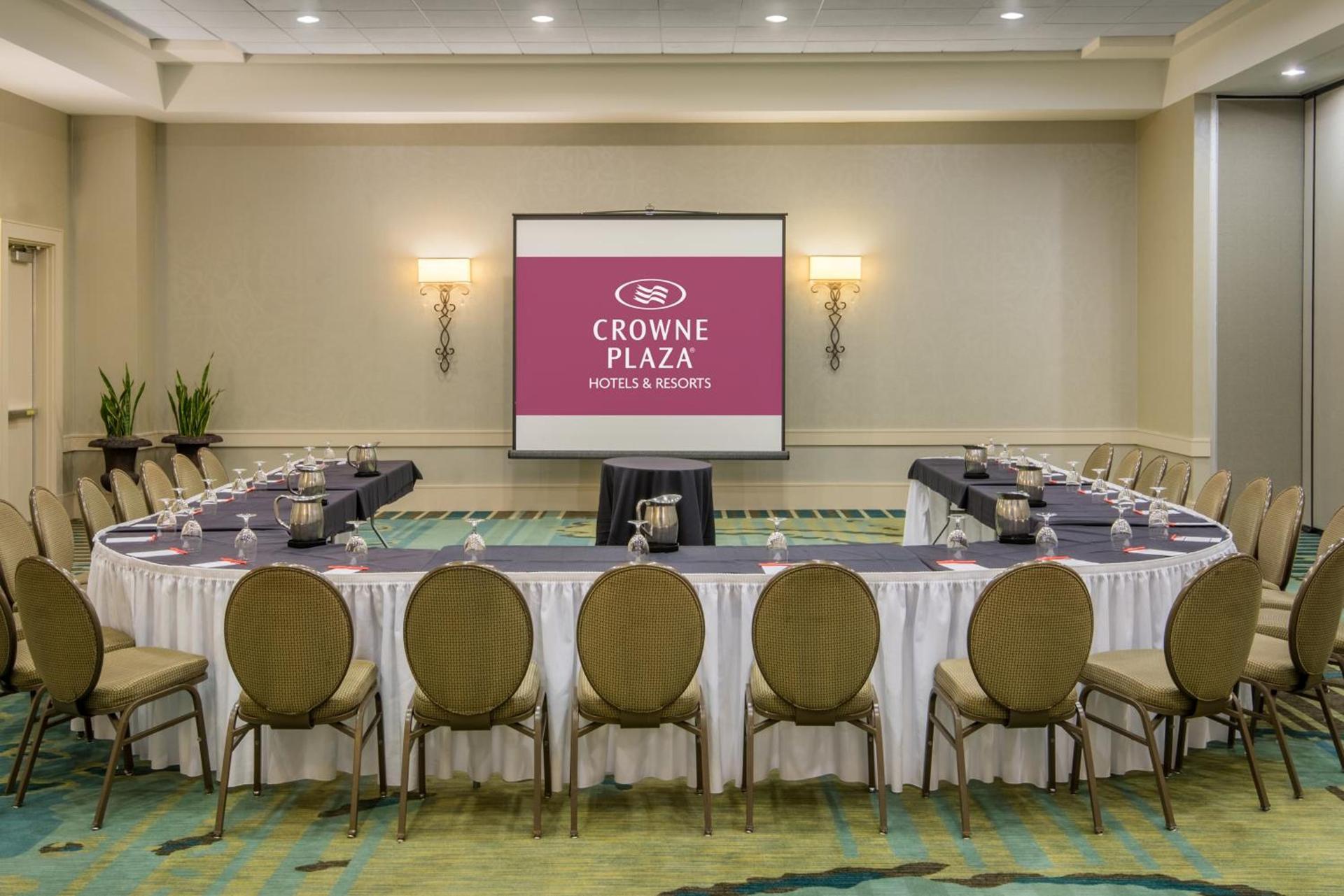 Crowne Plaza Charleston by IHG photo 72