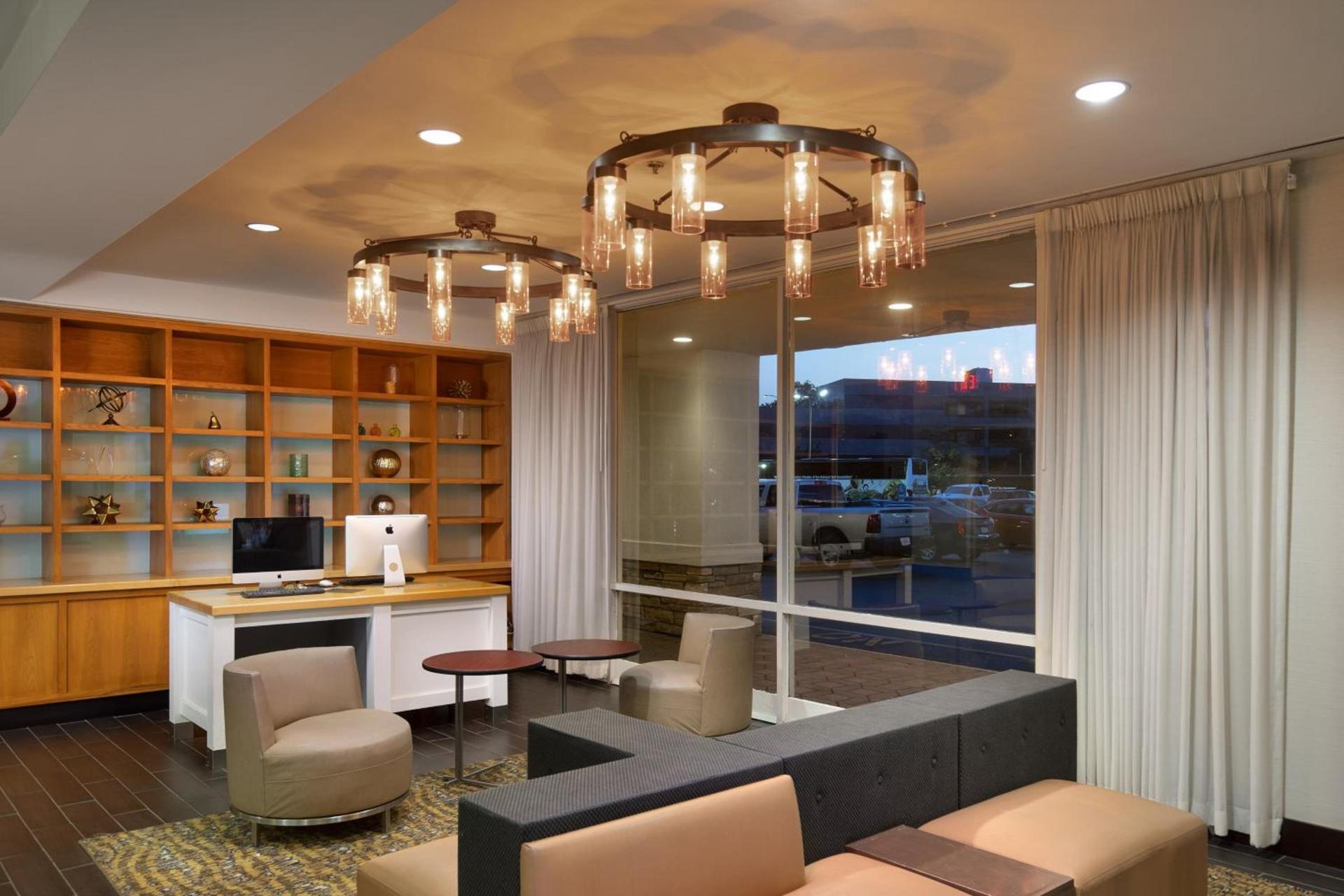 Holiday Inn Clark - Newark by IHG photo 31
