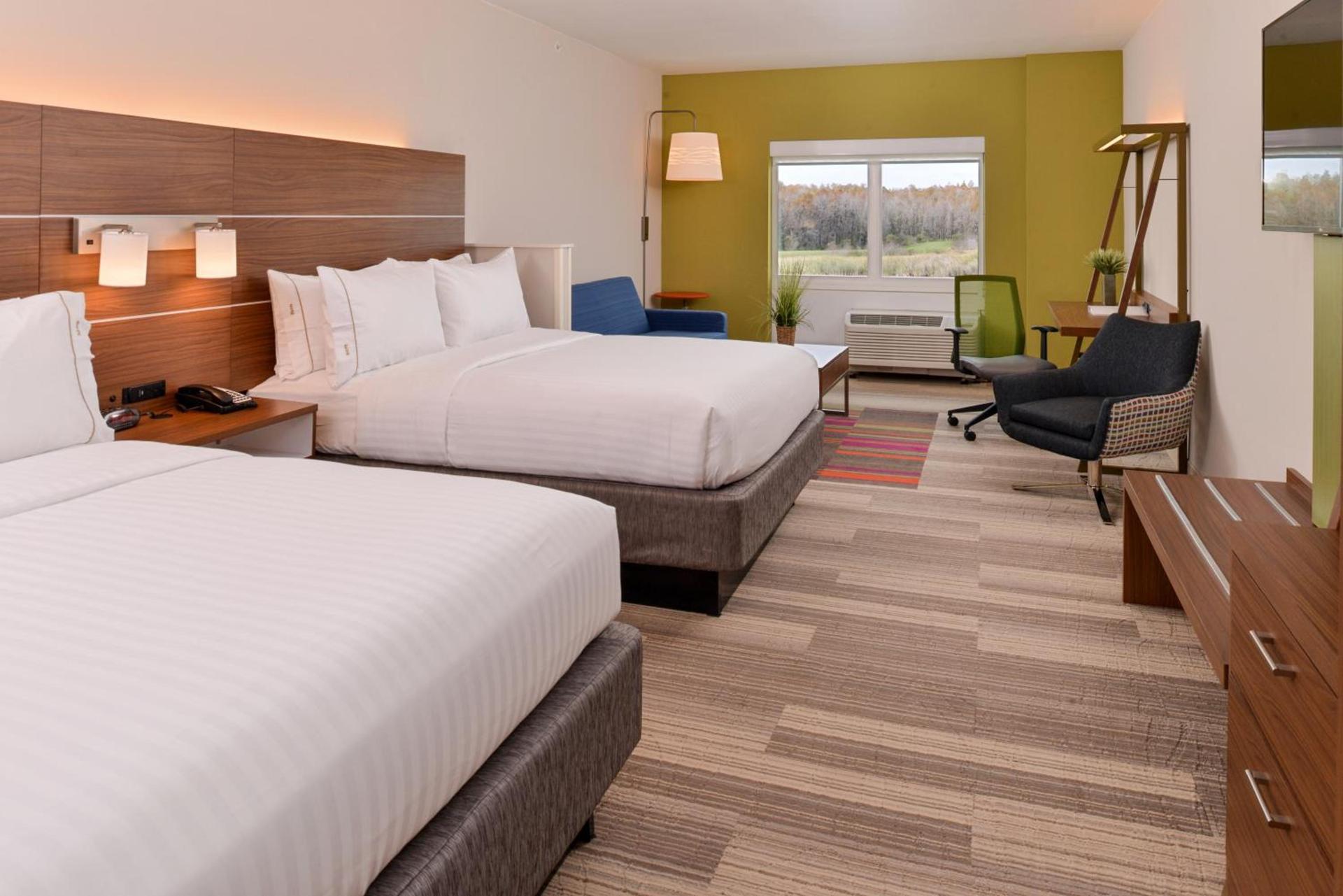 Holiday Inn Express & Suites Trinity by IHG photo 70