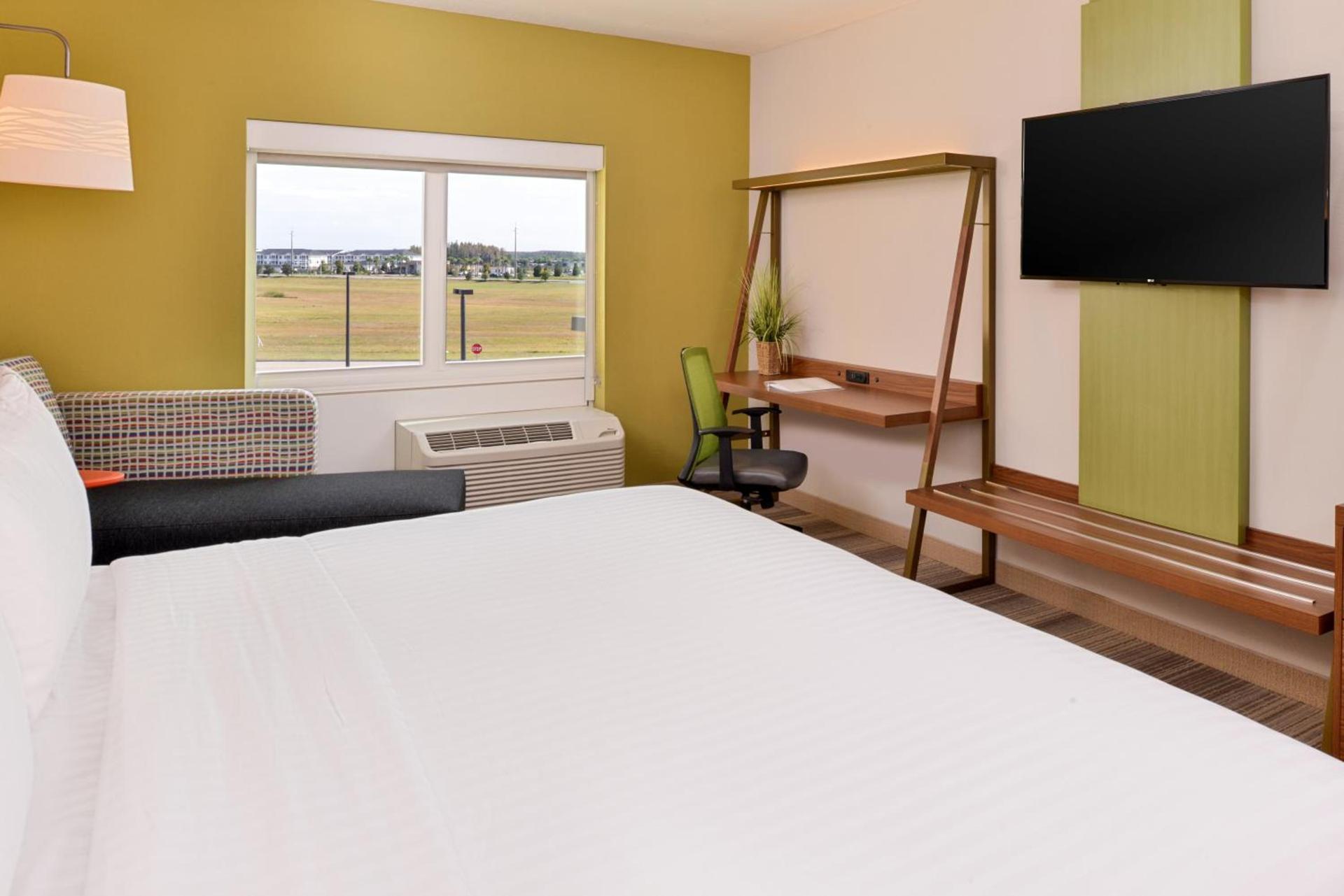 Holiday Inn Express & Suites Trinity by IHG photo 83