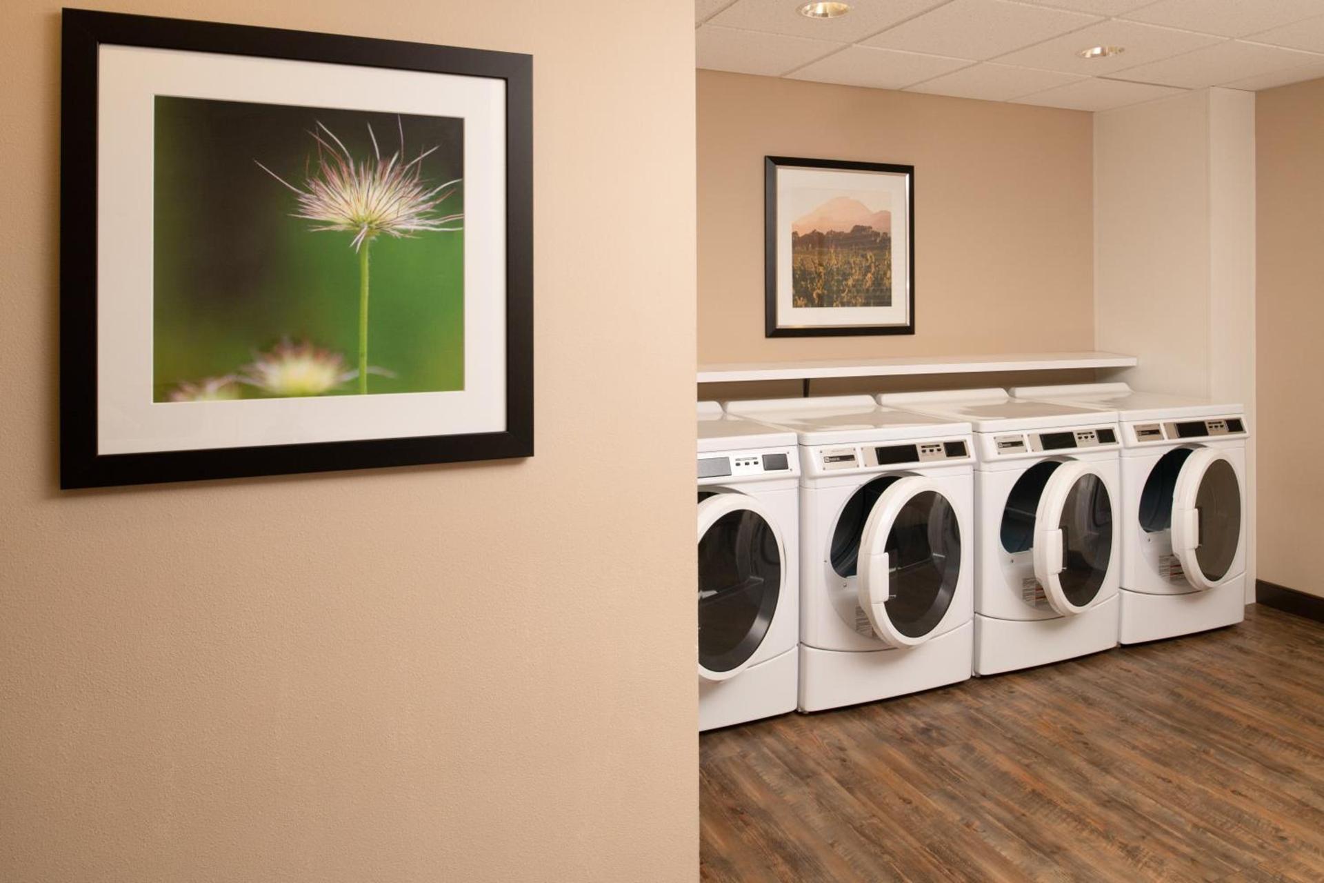 Candlewood Suites Vancouver/Camas by IHG photo 2