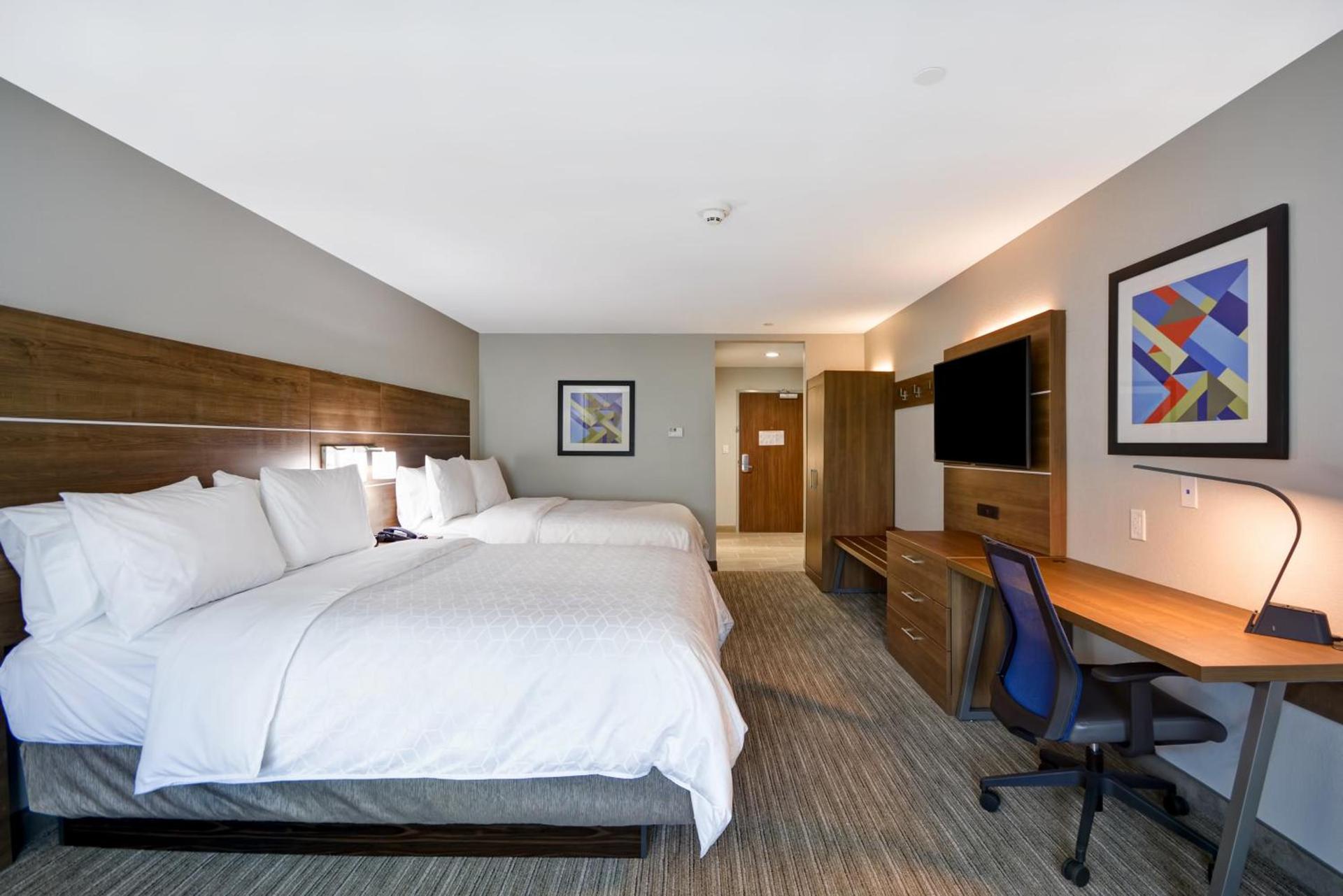 Holiday Inn Express & Suites - Houston NASA - Boardwalk Area by IHG photo 43