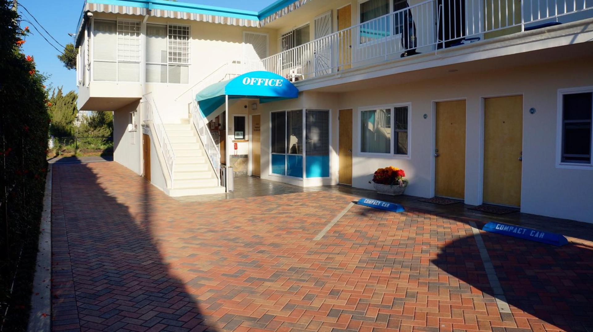 Ocean Lodge Santa Monica Beach Hotel photo 67