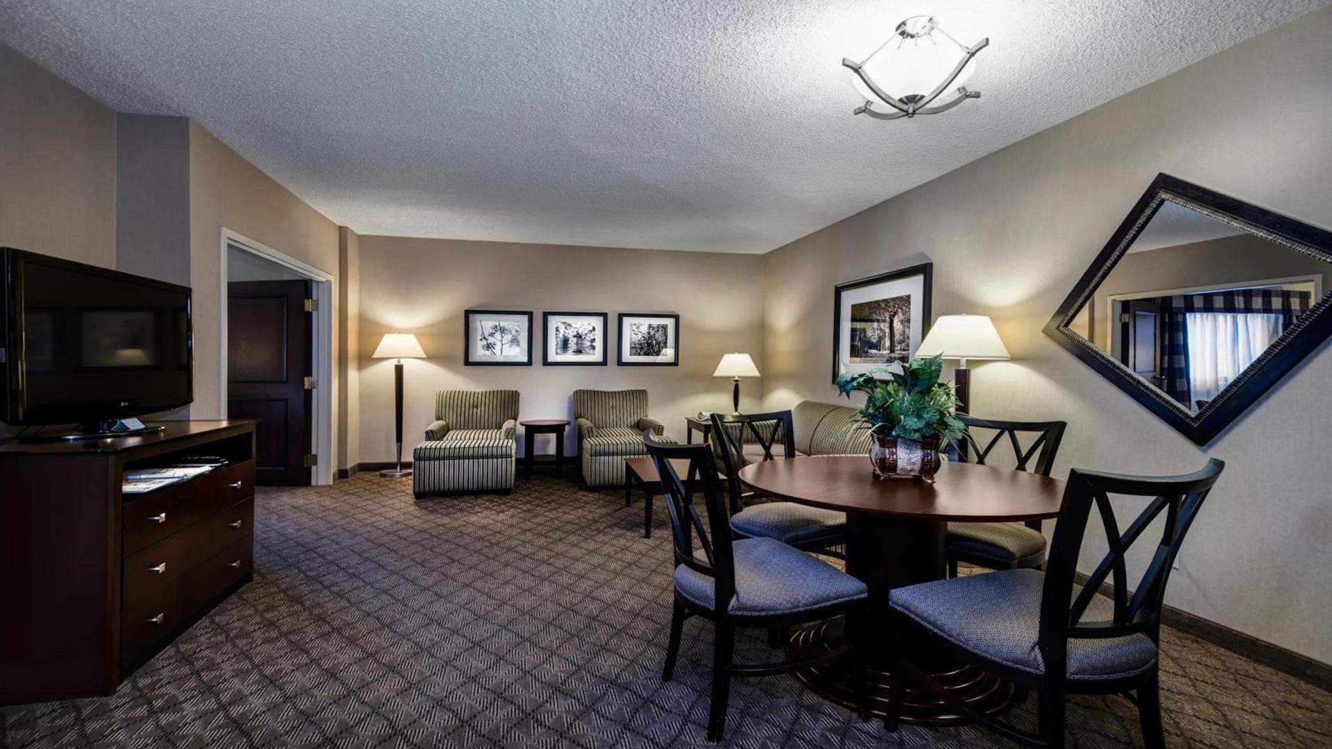 Holiday Inn Springdale-Fayetteville Area by IHG photo 30