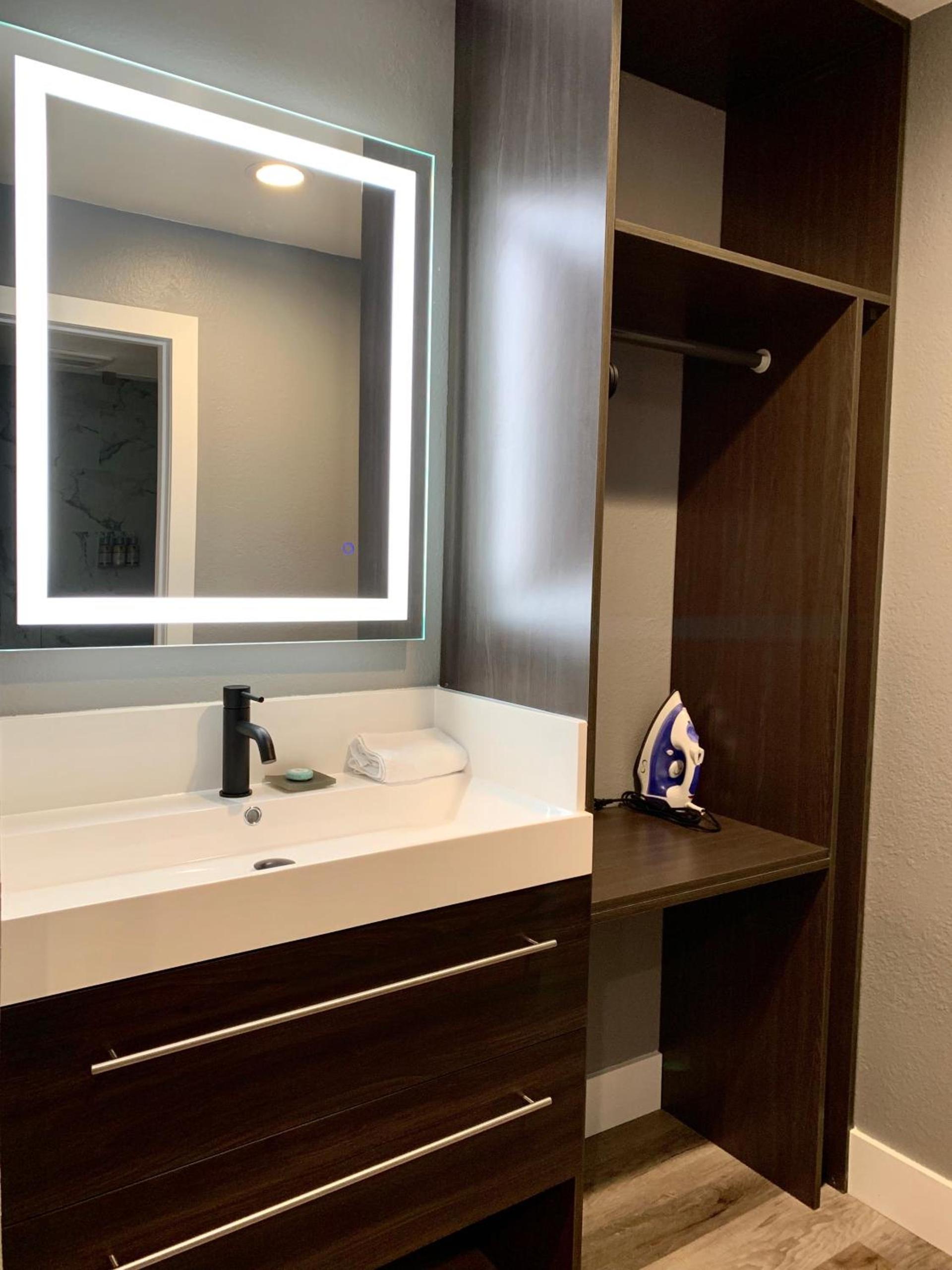 Sakura Inn photo 9