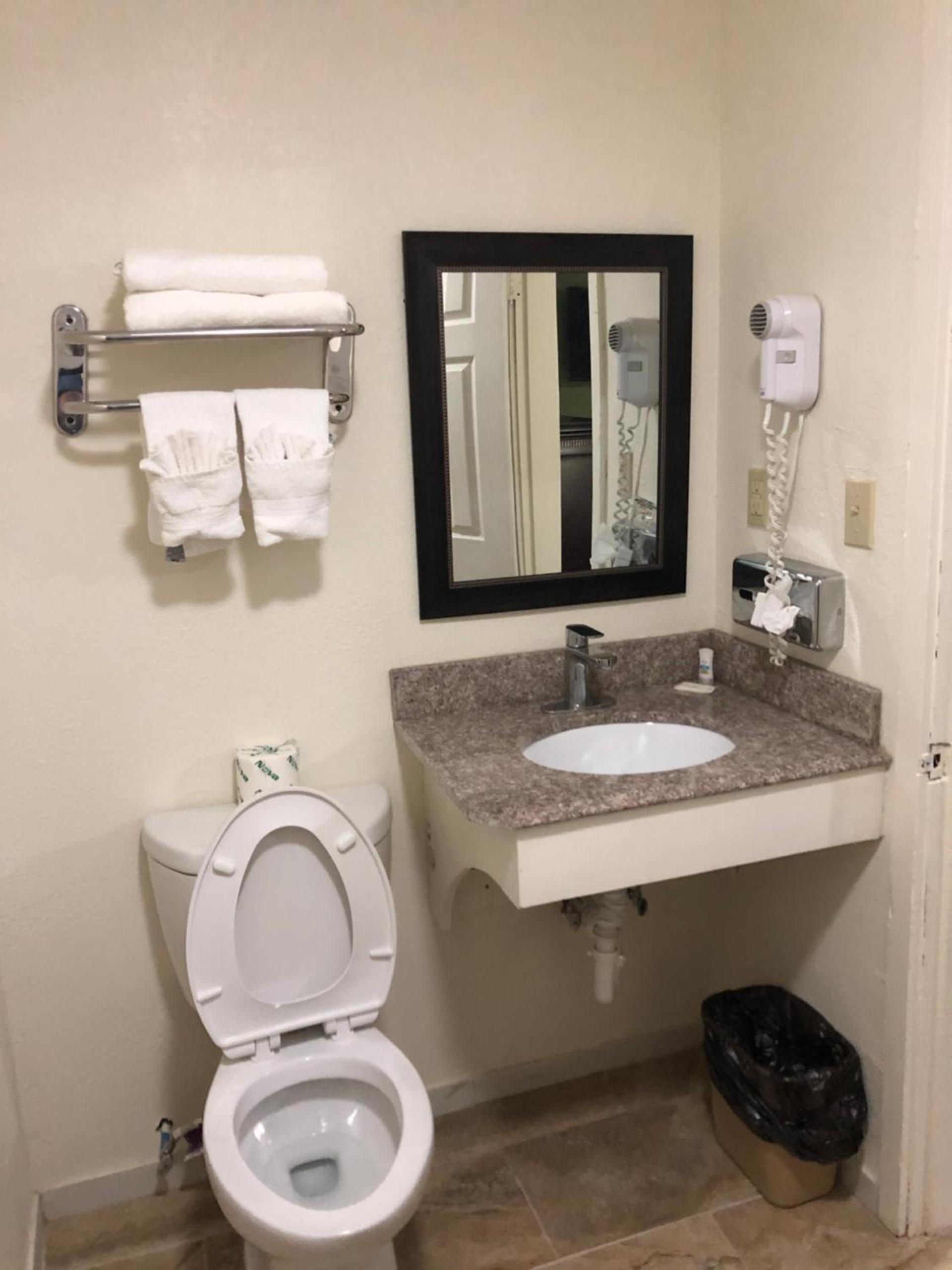 Palomino Motel photo 19