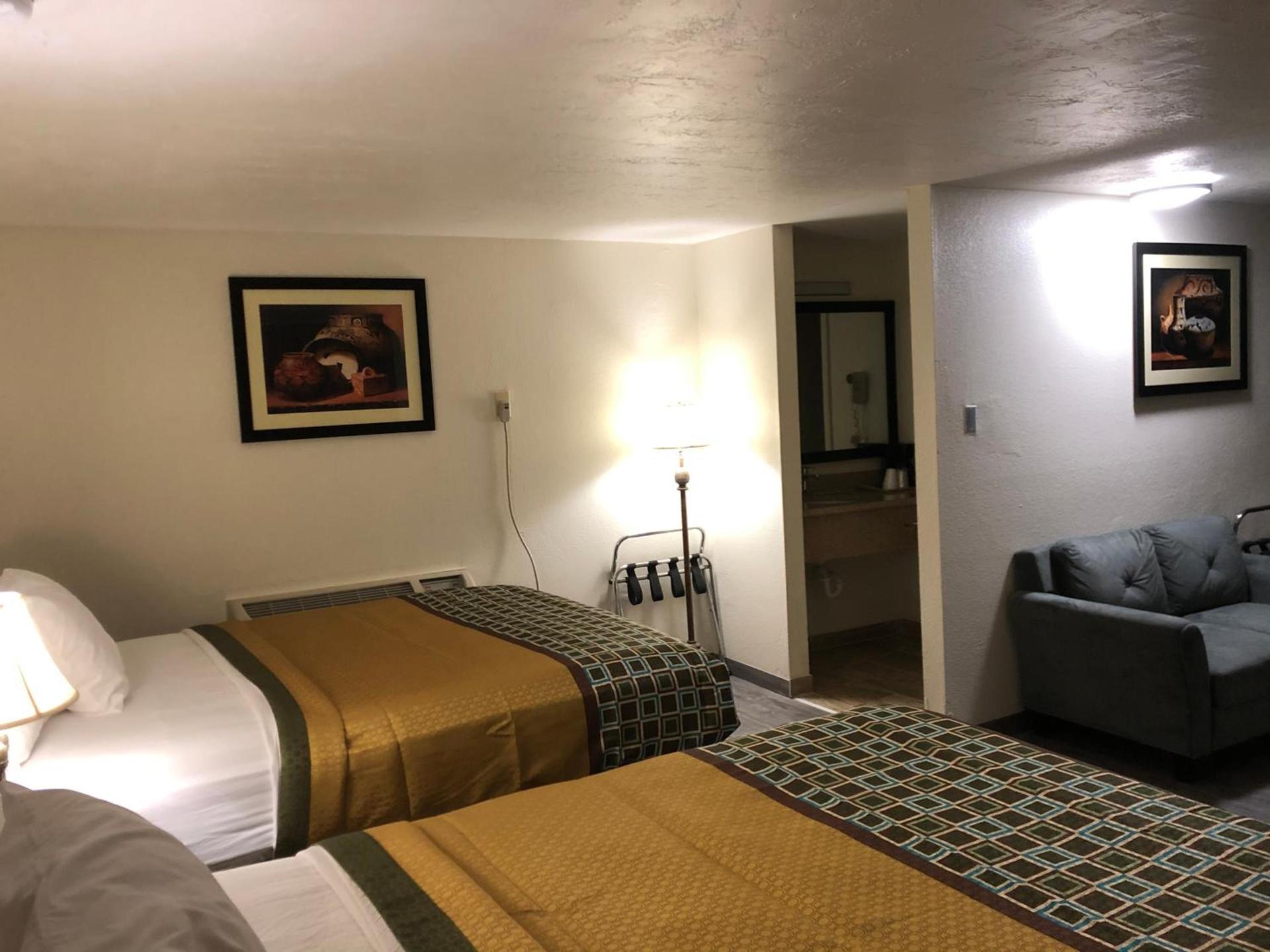 Palomino Motel photo 17