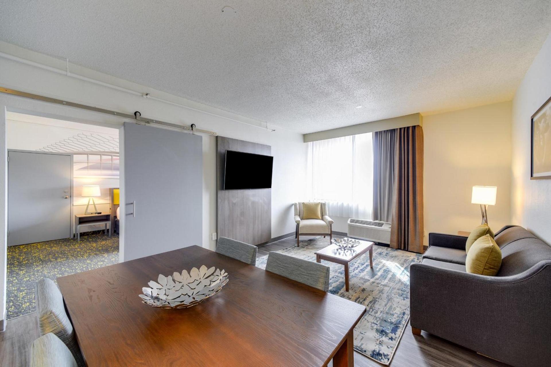 Saint Louis Airport Hotel photo 31