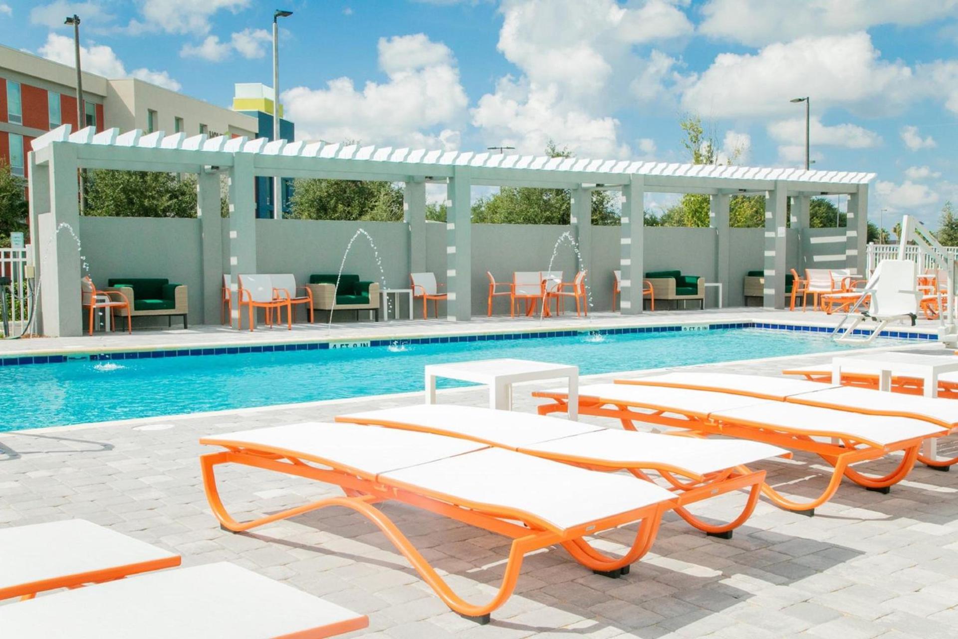 Holiday Inn & Suites Orlando - I-Drive - Theme Parks by IHG photo 70