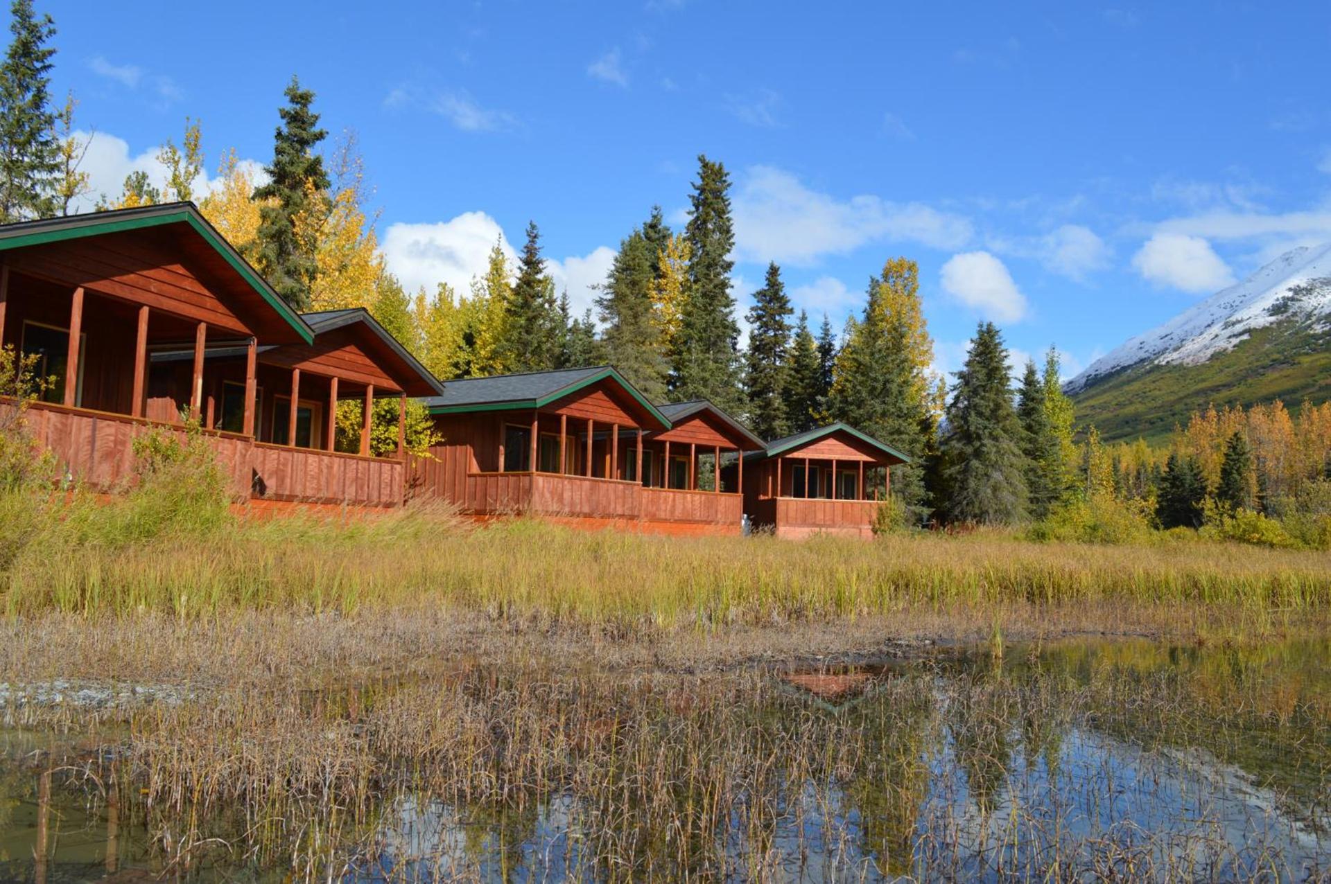 Summit Lake Lodge photo 13