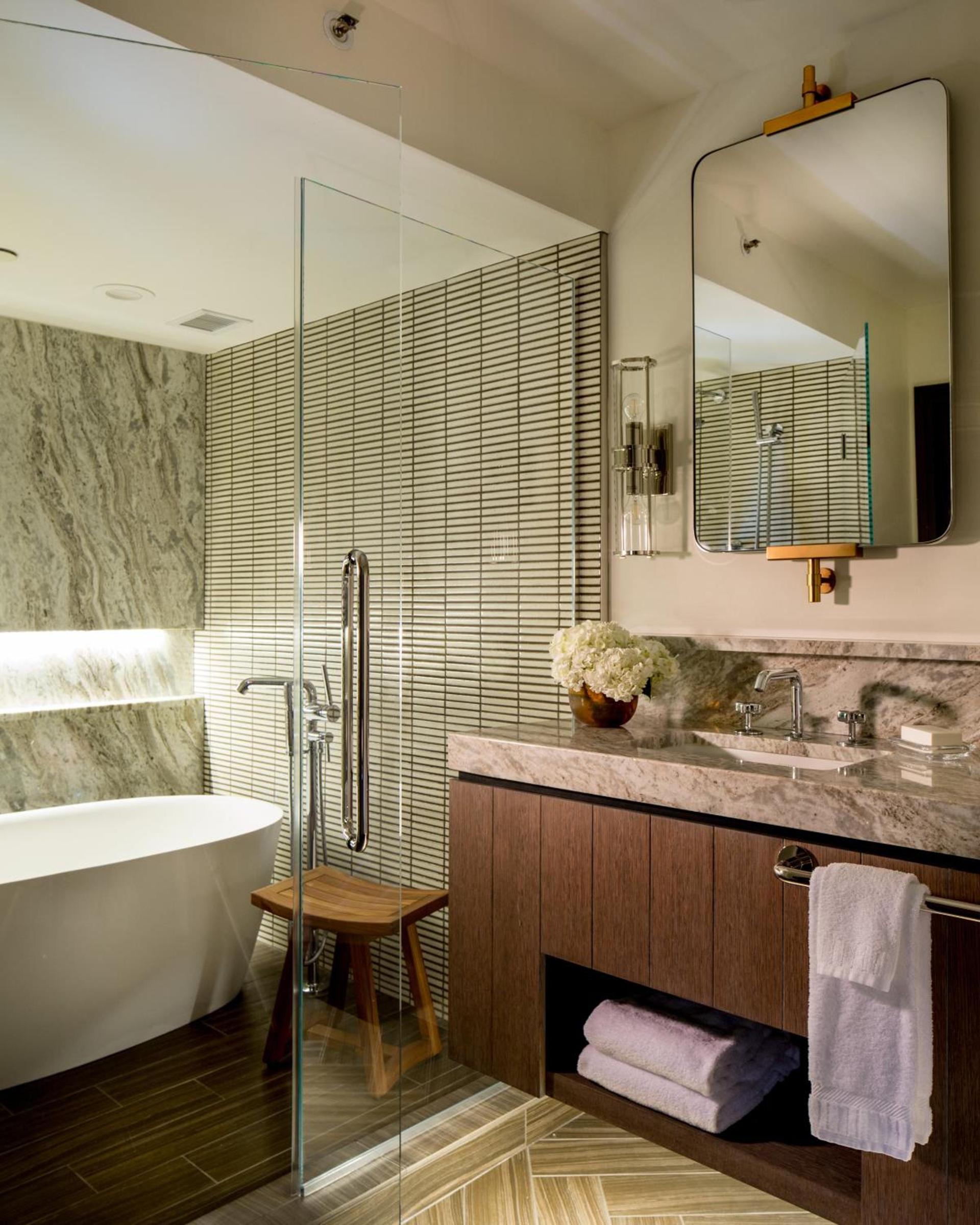 Kimpton Riverplace Hotel by IHG photo 27