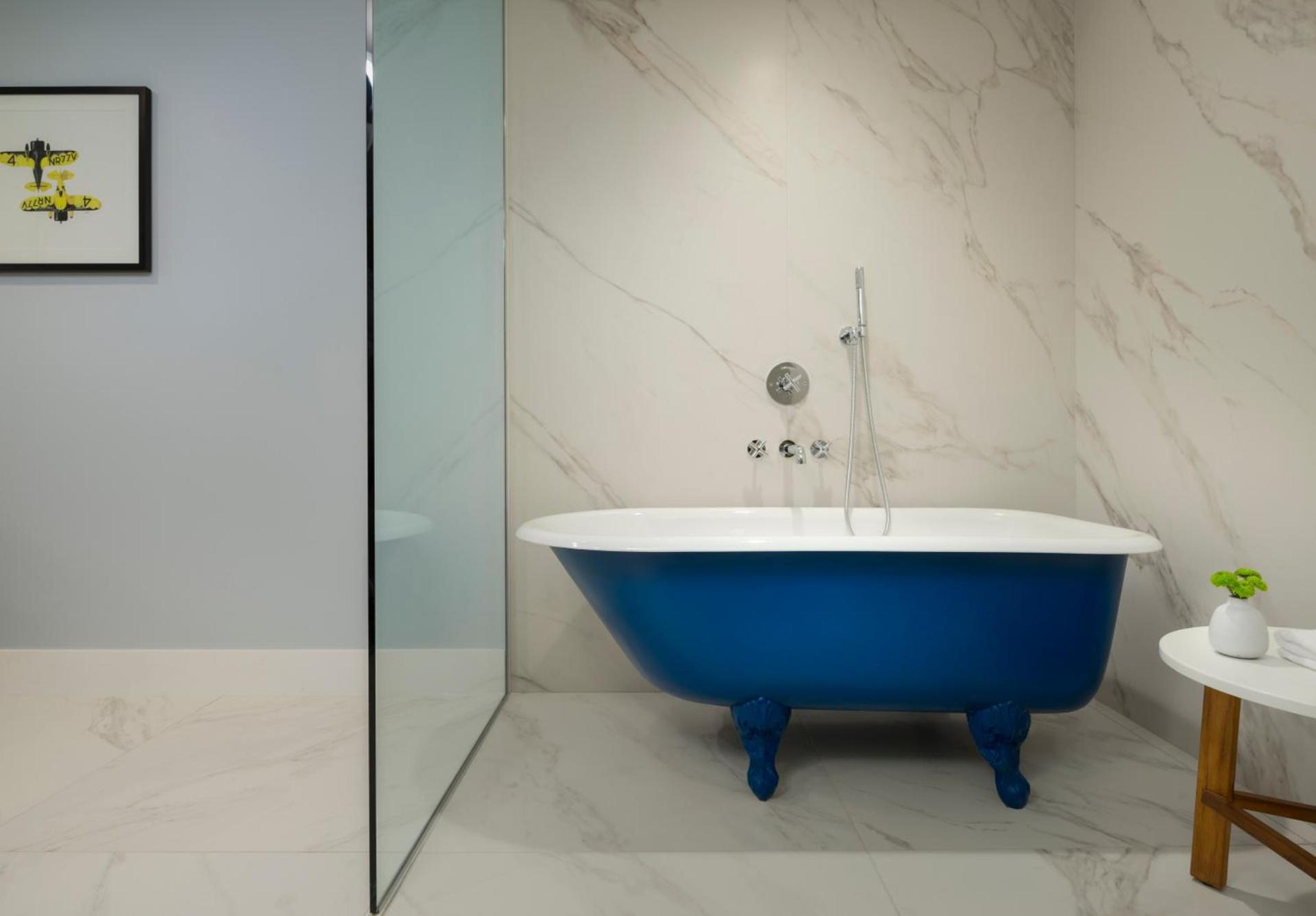 Kimpton Schofield Hotel by IHG photo 60