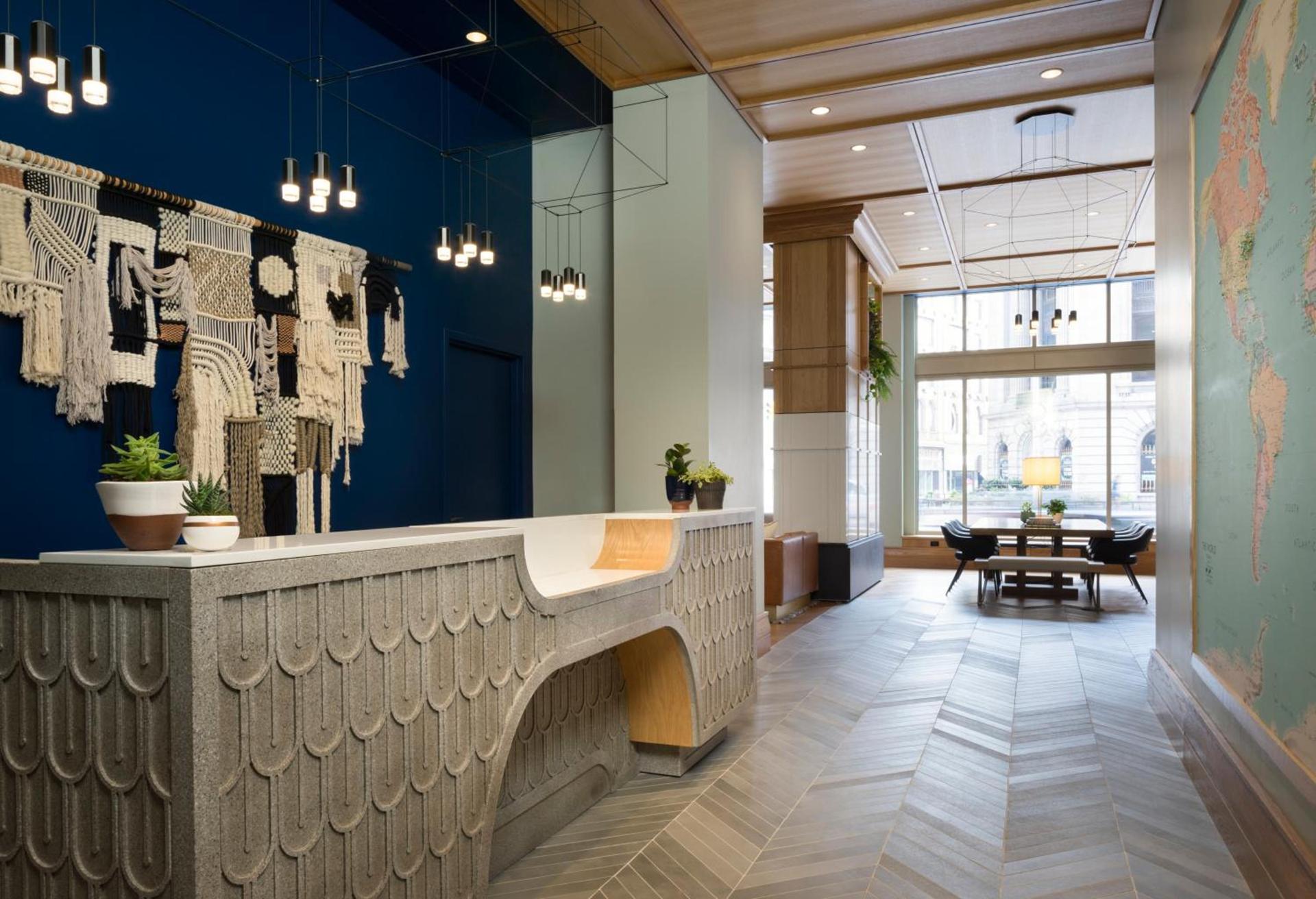 Kimpton Schofield Hotel by IHG photo 2