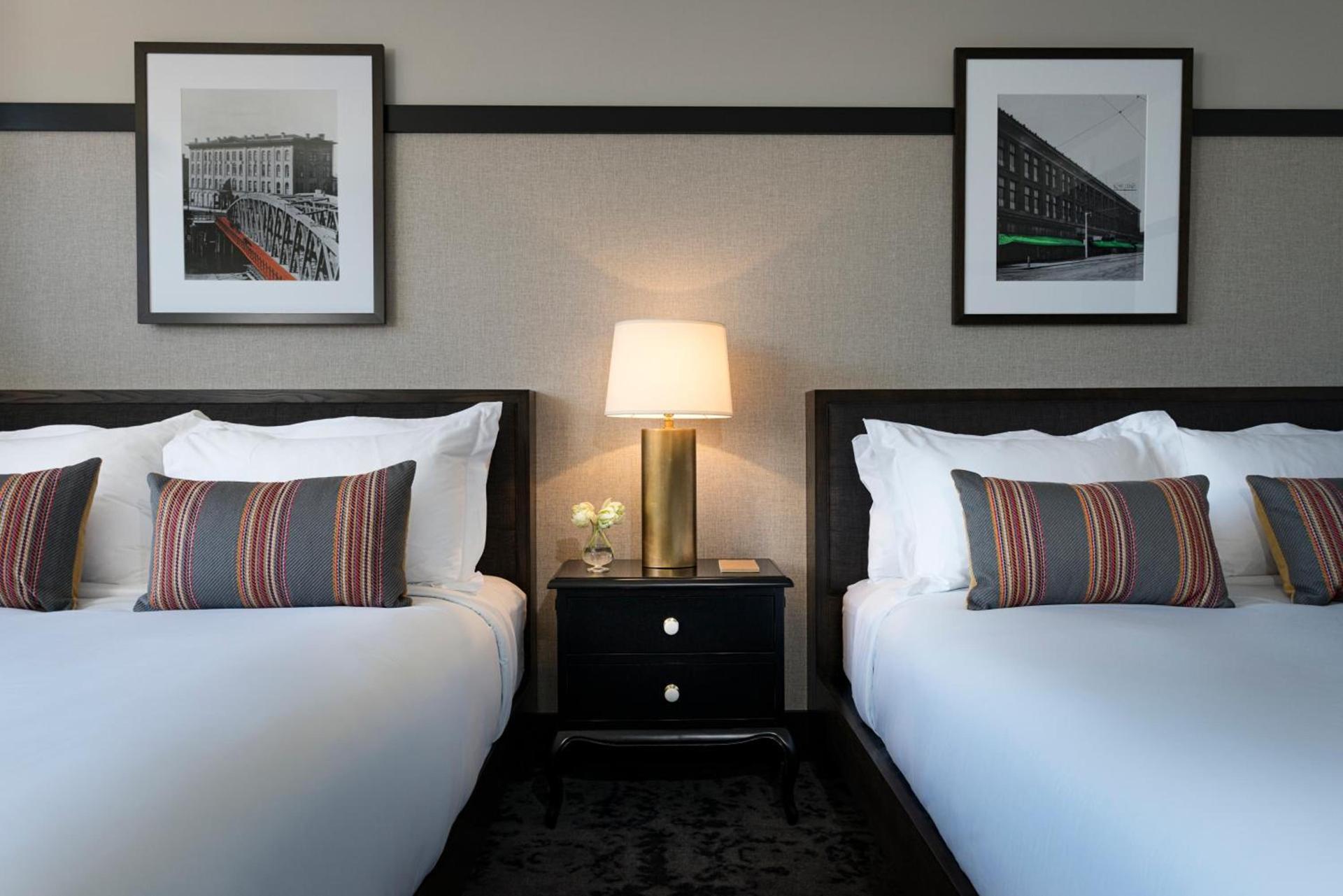 Kimpton Journeyman Hotel by IHG photo 20