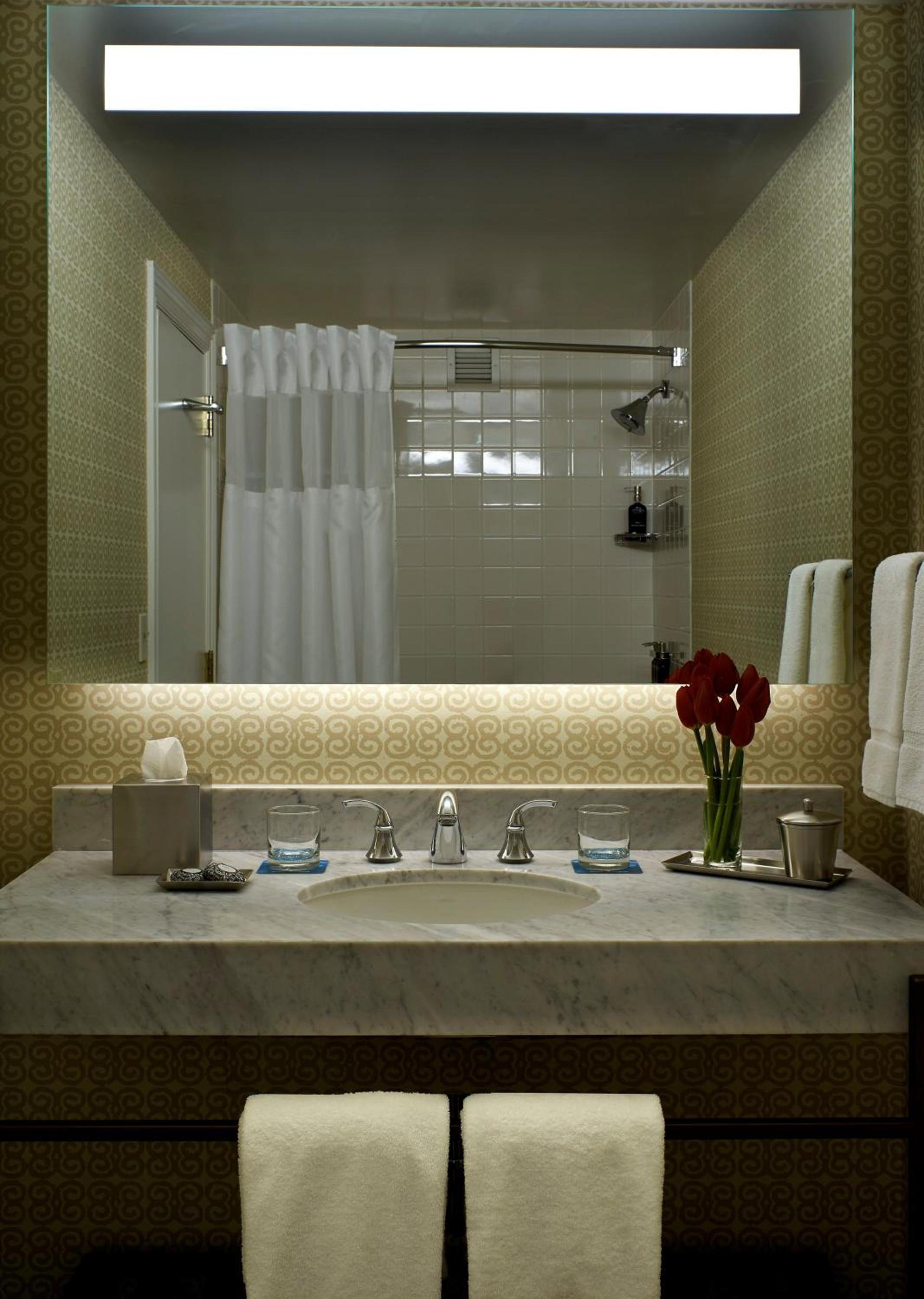Kimpton Hotel Vintage Seattle by IHG photo 54