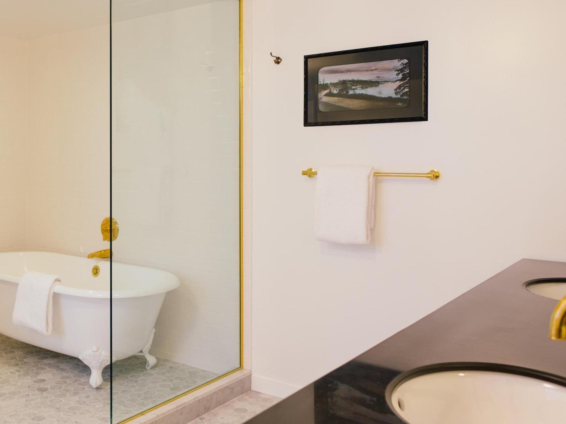 Kimpton Palladian Hotel by IHG photo 95