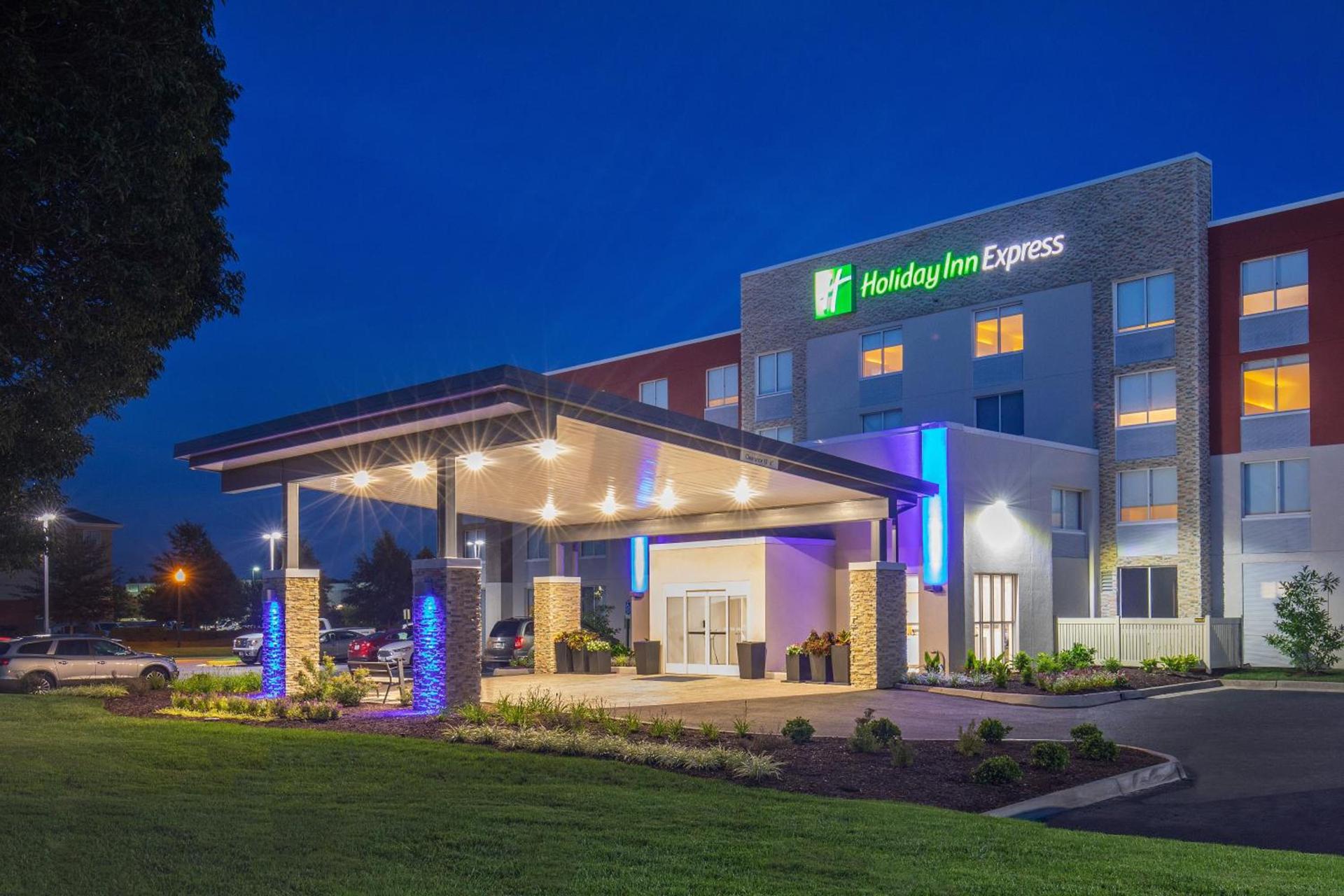 Holiday Inn Express Chesapeake - Norfolk by IHG photo 27