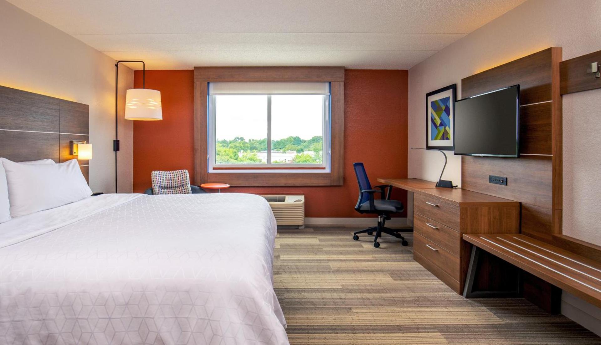 Holiday Inn Express Chesapeake - Norfolk by IHG photo 31