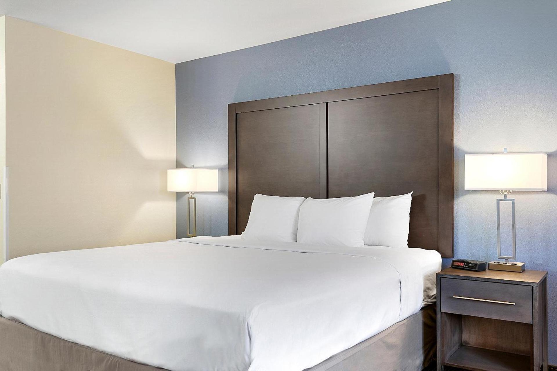 Days Inn by Wyndham Ellensburg photo 31